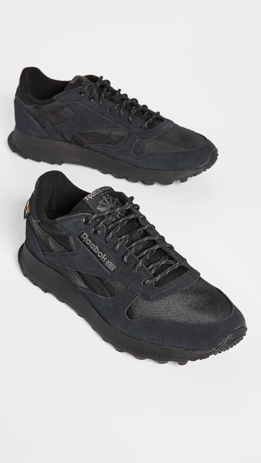 Reebok Unisex Classic Leather Sneaker - Image 4