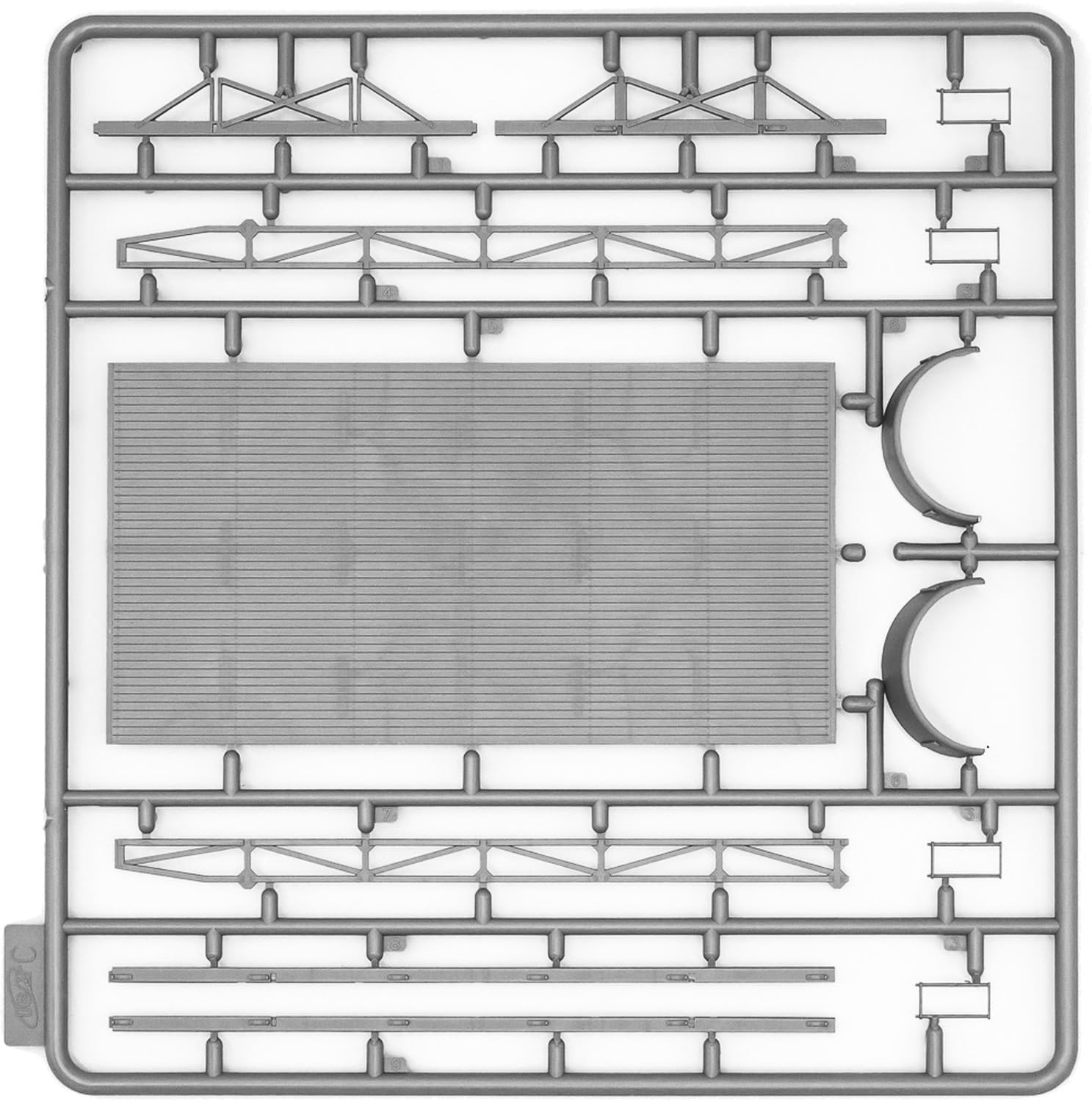 ICM 35421 1/35 AHN “グラーシュカノーネ” w/コック Amazon | アイシーエム(ICM) 1/35 AHN トラック グラーシュカノーネ w