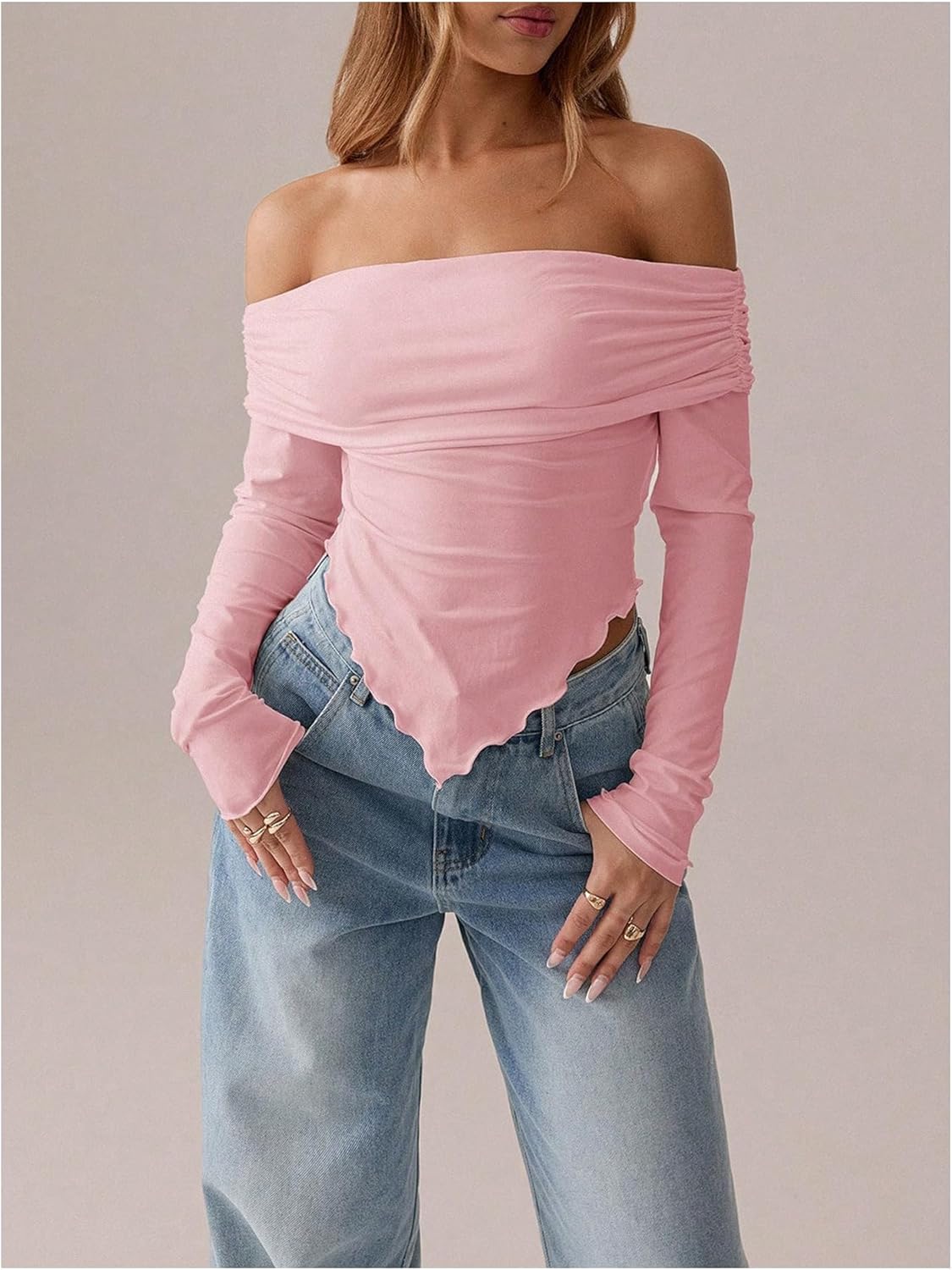 Verdusa Women's Y2K Off The Shoulder Tops Foldover Long Sleeve Asymmetrical Fitted T Shirt - Image 4