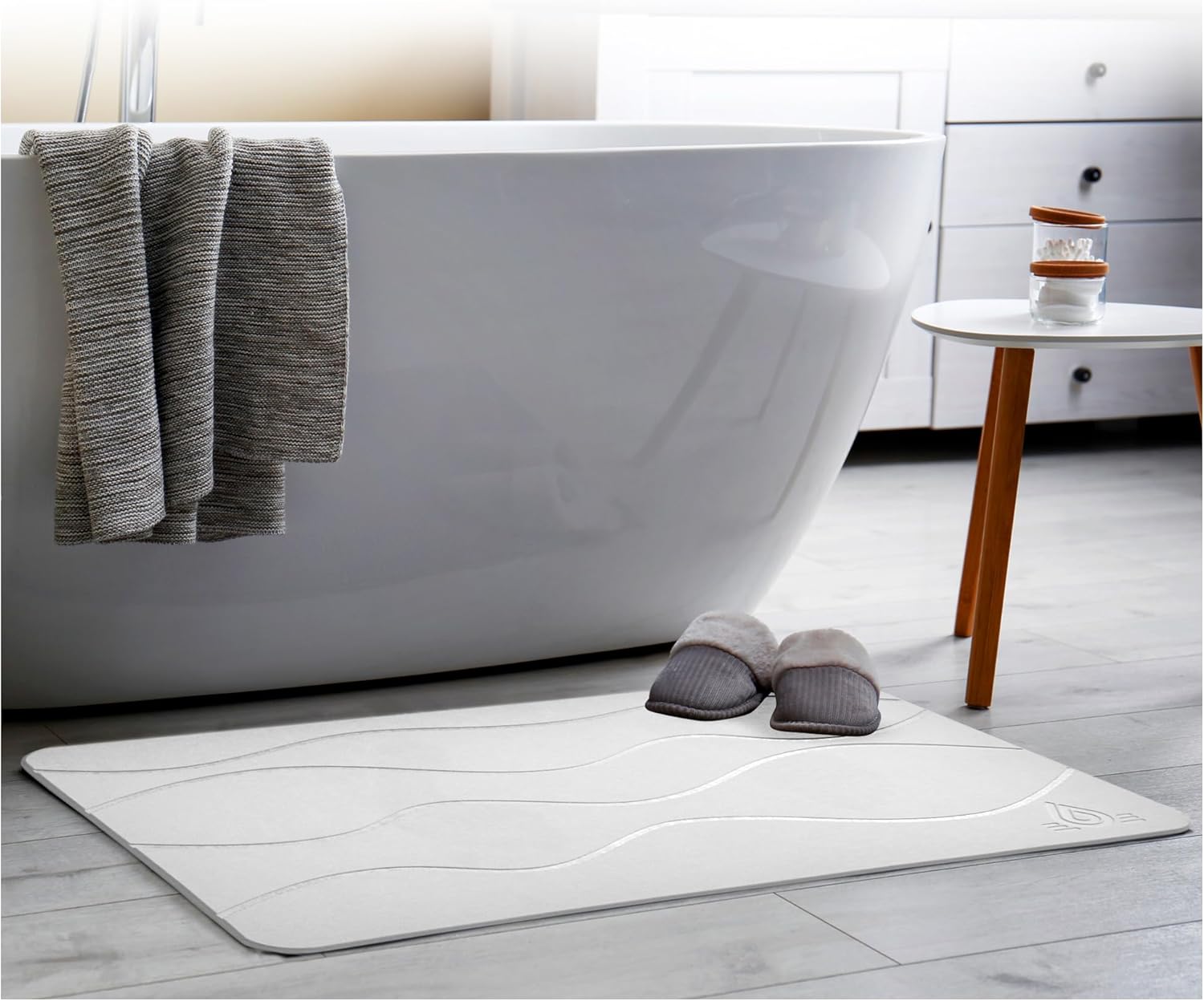 White Waves Pattern Bath Mat - Durable & Quick Dry Natural Pattern - Anti-Slip Bathroom Accessory - Includes Anti-Slip and Sanding Pad 1 Pack Waves White