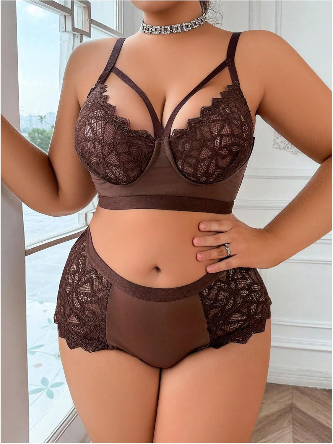 SOLY HUX Women's Plus Size Sheer Lace Lingerie Wireless Bra and Panty 2 Piece Underwear Set - Image 4