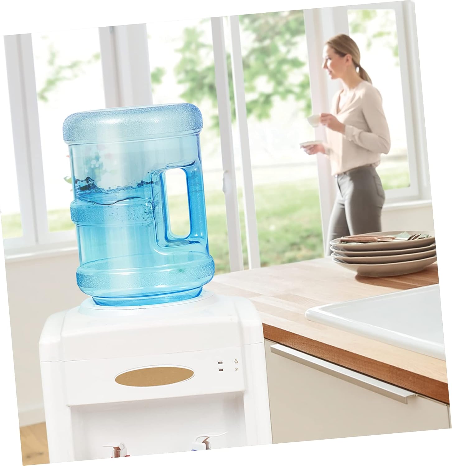 Gatuida Water Bottles, 5 Liters Reusable Plastic Water Bottle Jug Container Plastic Cap Water Bottle Container for Drinking Bathing Camping Hiking