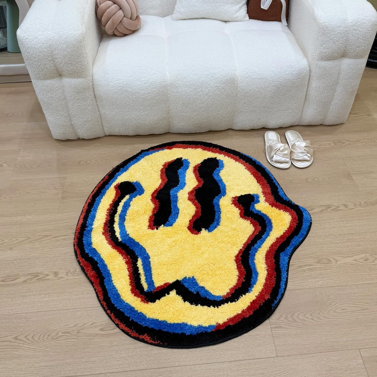 LAKEA Trippy Smile Rug Smily Face Handmade Carpet Tufted Smile Gift for Friend for Bedroom Geek Gift Home Decor