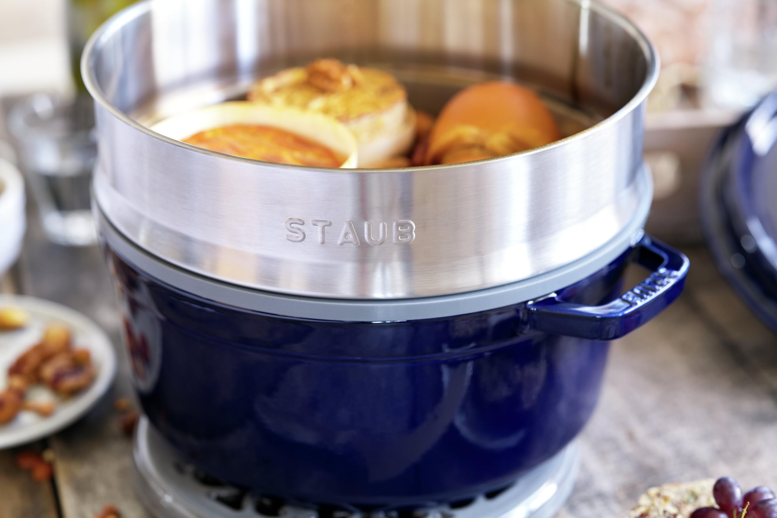 Amazon.com: STAUB Cocotte 附蒸鍋圓形26 公分深藍色: 居家與廚房