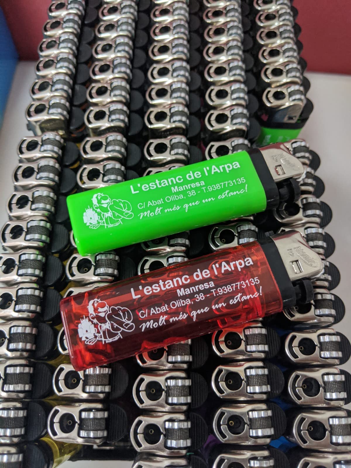 Uvimark - Artículos publicitarios - Merchandising - 50 Encendedores Personalizados - Regalos de Empresa - Detalles de Boda - Mecheros Personalizados