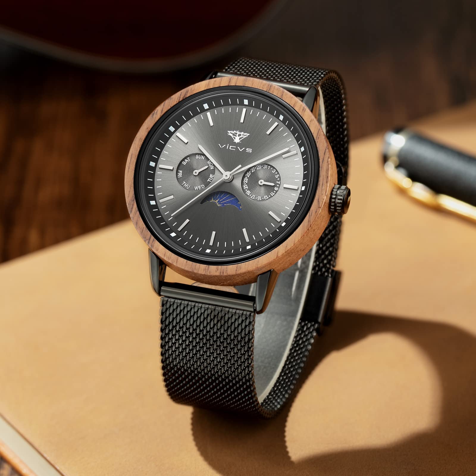 Reloj de Madera para Hombre Reloj es de Madera y Acero Inoxidable con un Reloj de Madera con Fecha y Fase de Luna a la Vez Casual y Deportivo