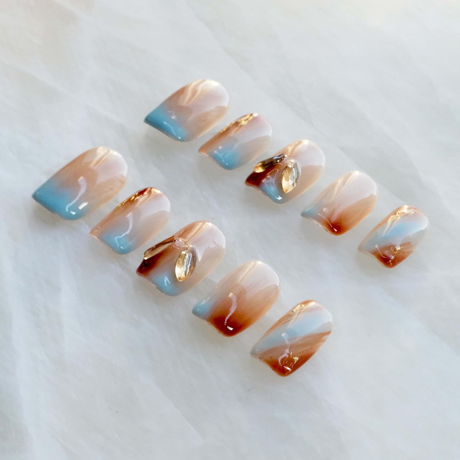 [GLORS] Purely Handmade Press On Nails | Adorable Bunny Decal Set for Fake False Nails with Diamond in Short Square shape, 10 pieces (Medium, SS)