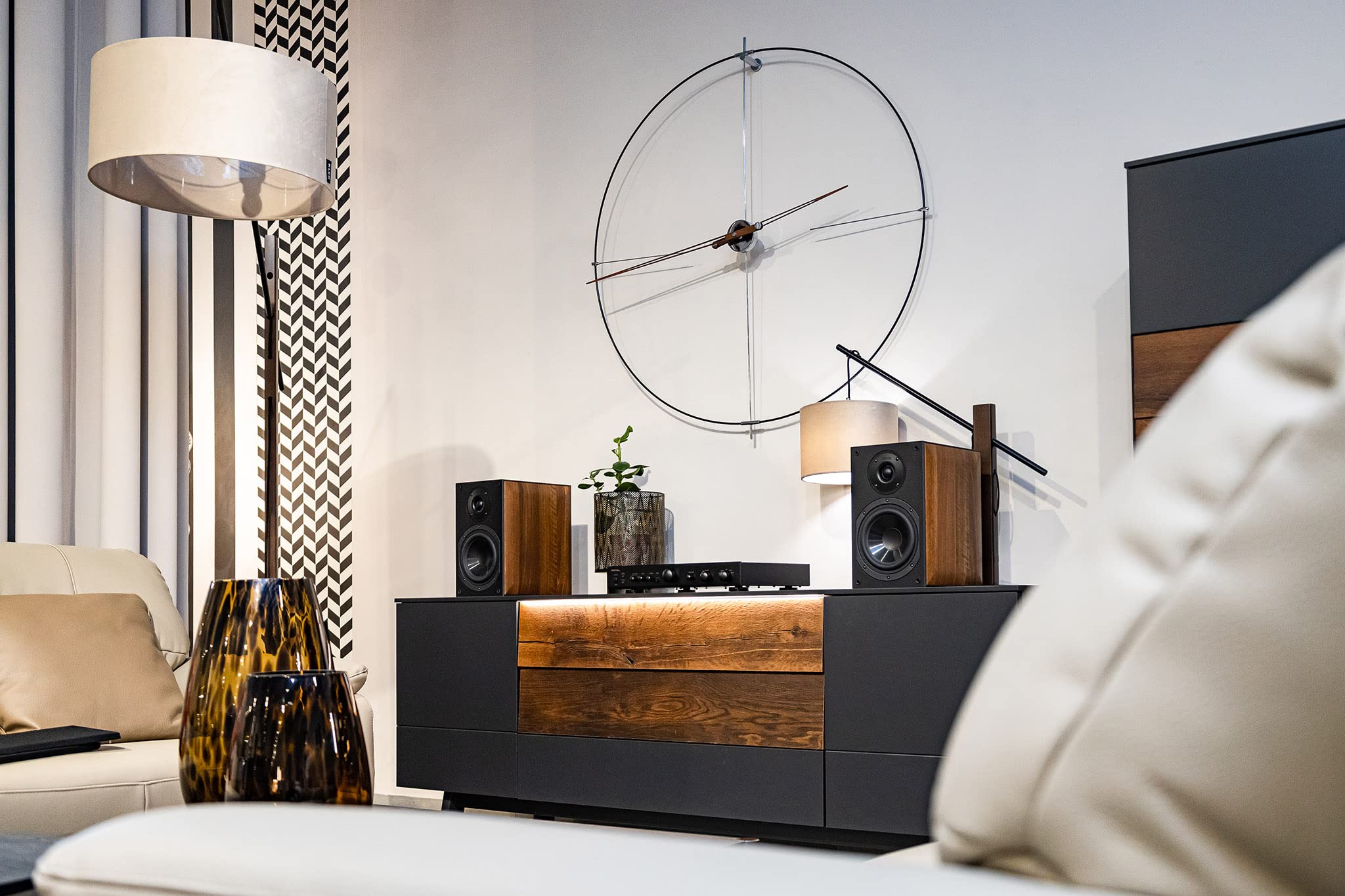 Indiana Line Nota 260 XN diffusore da scaffale - coppia (rovere nero)