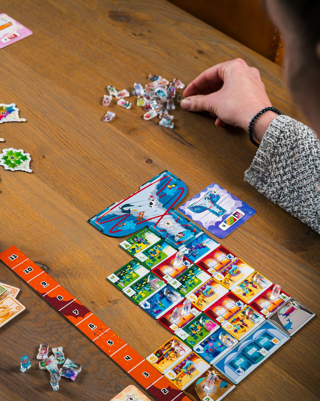Asmodee Superstore 3000 Jeu de société – Construisez votre centre commercial de rêve dans l'espace, jeu de stratégie, amusant pour les familles, les enfants et les adultes, à partir de 10 ans, 2 à 4