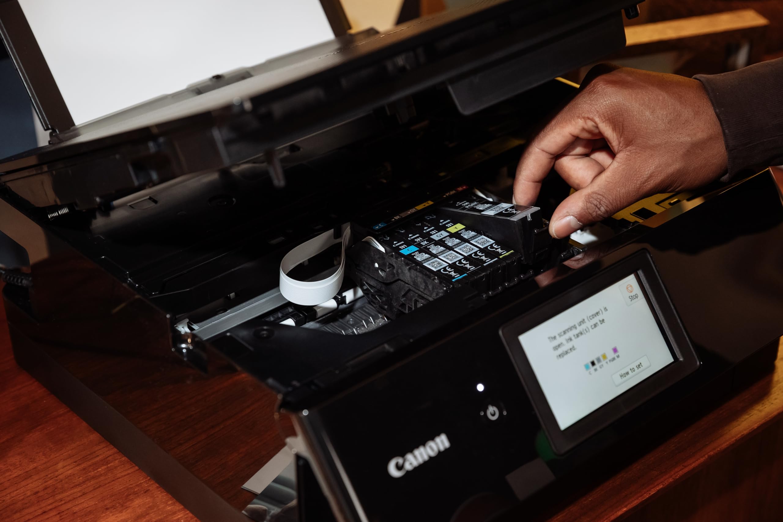 IC-Office TS8750 Tintenstrahl Multifunktionsdrucker 3-in-1 (Drucken, Kopieren, Scannen, SD-Karte, Duplex, WLAN, AirPrint) schwarz + 24 XXL Tintenpatronen