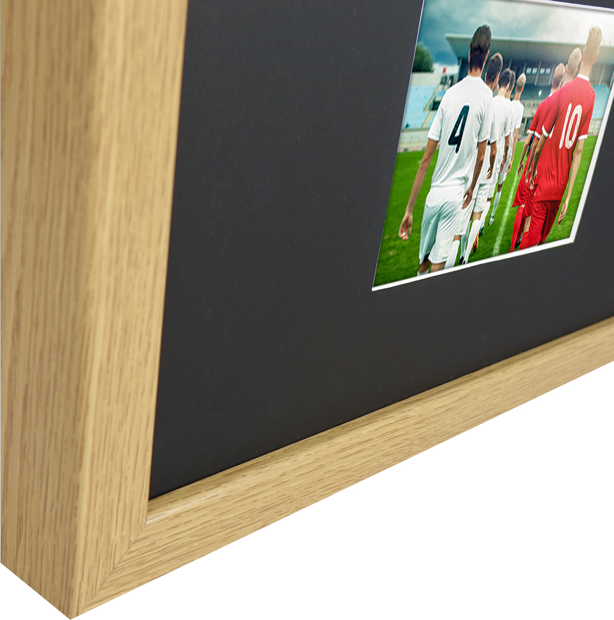Vivarti DIY Junior 3D montado + marco de visualización de camisa deportiva de doble apertura A1 59,4 x 84 cm - Marco de roble, soporte negro, tarjeta de respaldo blanca