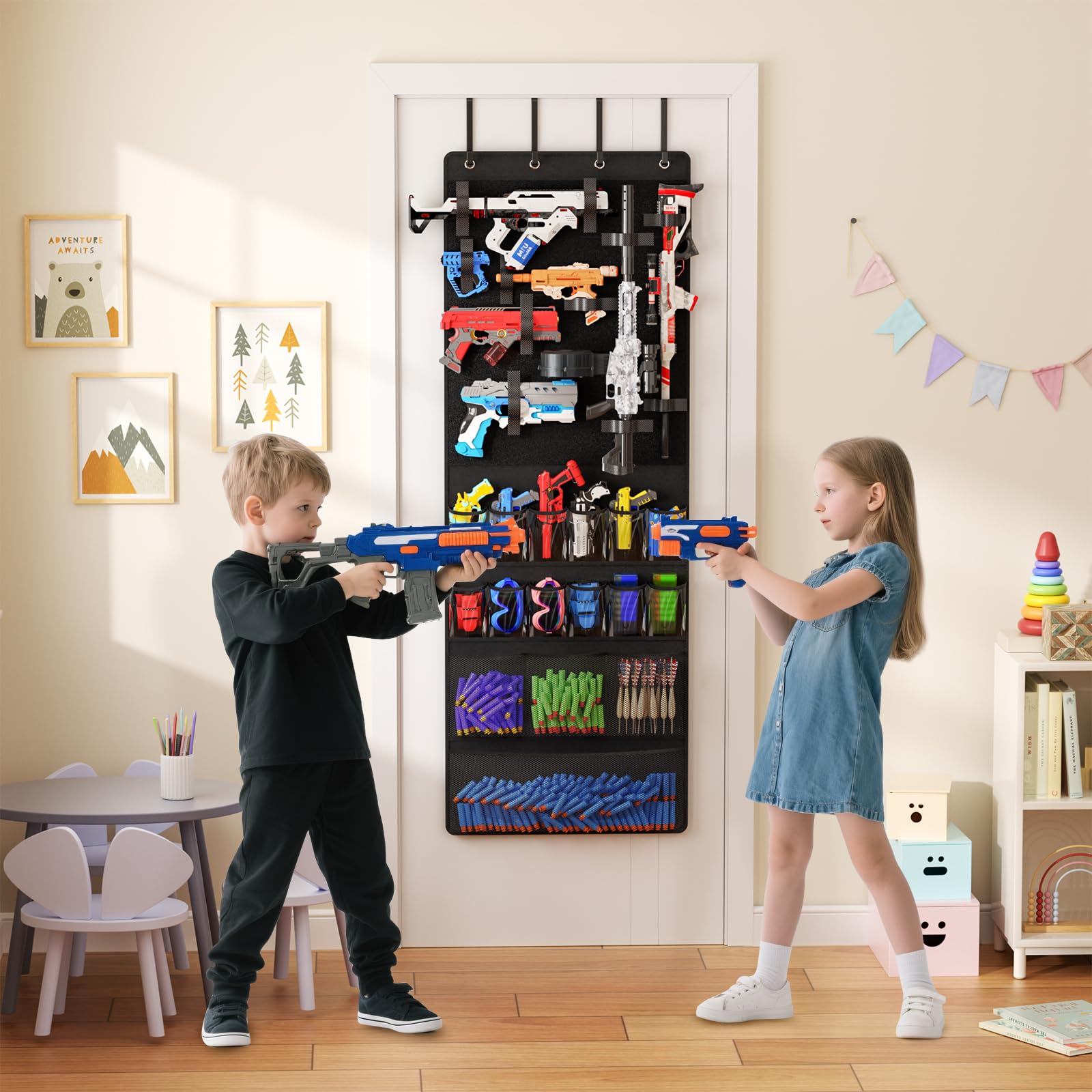 Über-der-Tür-Organizer für Spielzeugpistolen, Aufbewahrungstasche mit Fächern & Klettbändern – für Schaumstoff-Blaster, Darts, Schutzbrillen – Platzsparender Türorganizer für Kinder- & Spielzimmer