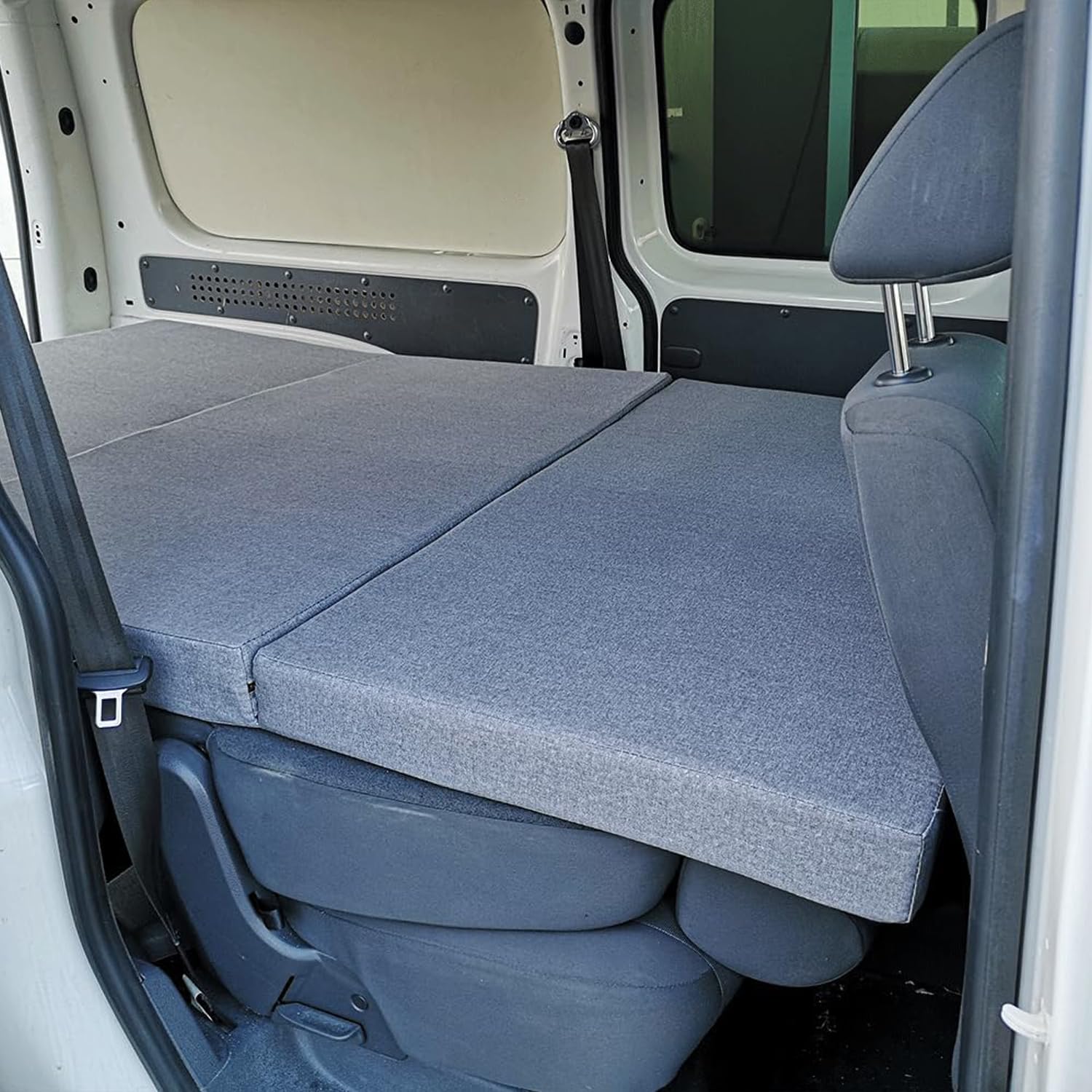 Matelas pliable avec mousse viscoélastique Camper pour Berlingo, Partner, Kangoo, Dokker, Caddy, Doblo, Transit Connect, NV200, gris