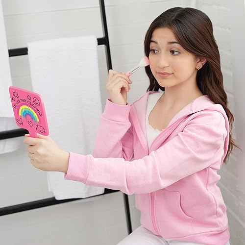 Miniatura 5 de Three Cheers for Girls Graffiti True Colors - Kit de maquillaje de graffiti Glam para niñas - Kit de inicio de maquillaje para niños con brillo de