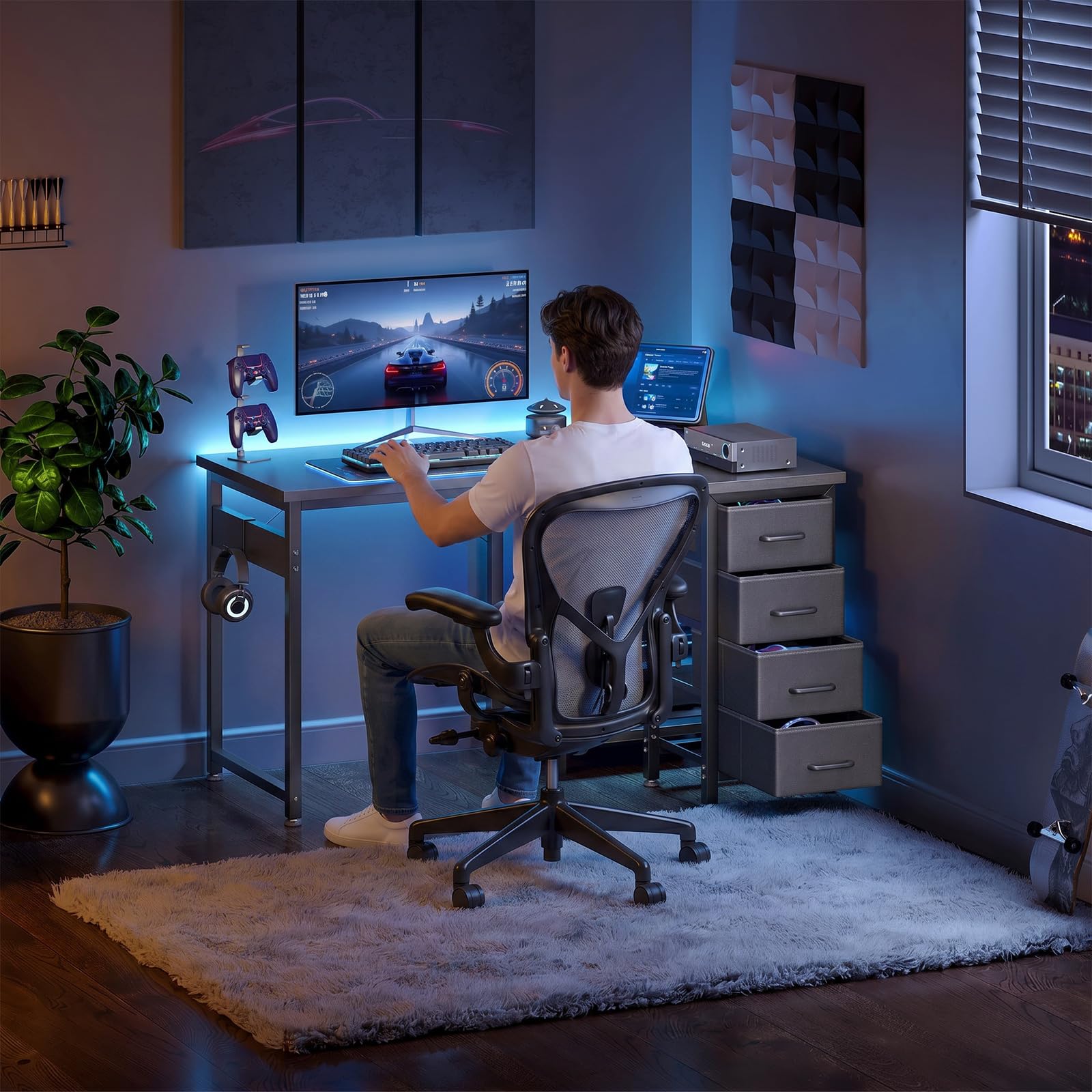 Coleshome Bureau d'angle avec 4 tiroirs, 100x70cm Bureau Gaming, Table Gaming réversibles pour Le Travail à Domicile, Noir