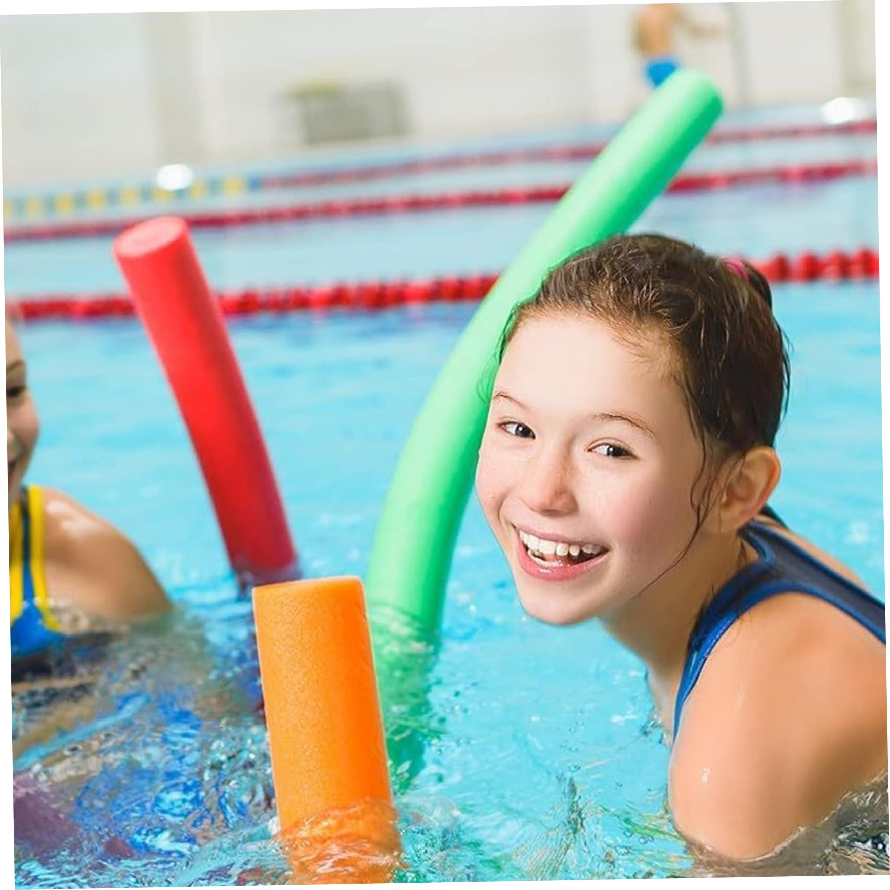 Poolnudeln, Schwimmbadnudeln, Jumbo-Nudeln, Schwimmer, Schaumstoffröhren, Wassersport-Lernhilfe, 2 Stück, Grün.