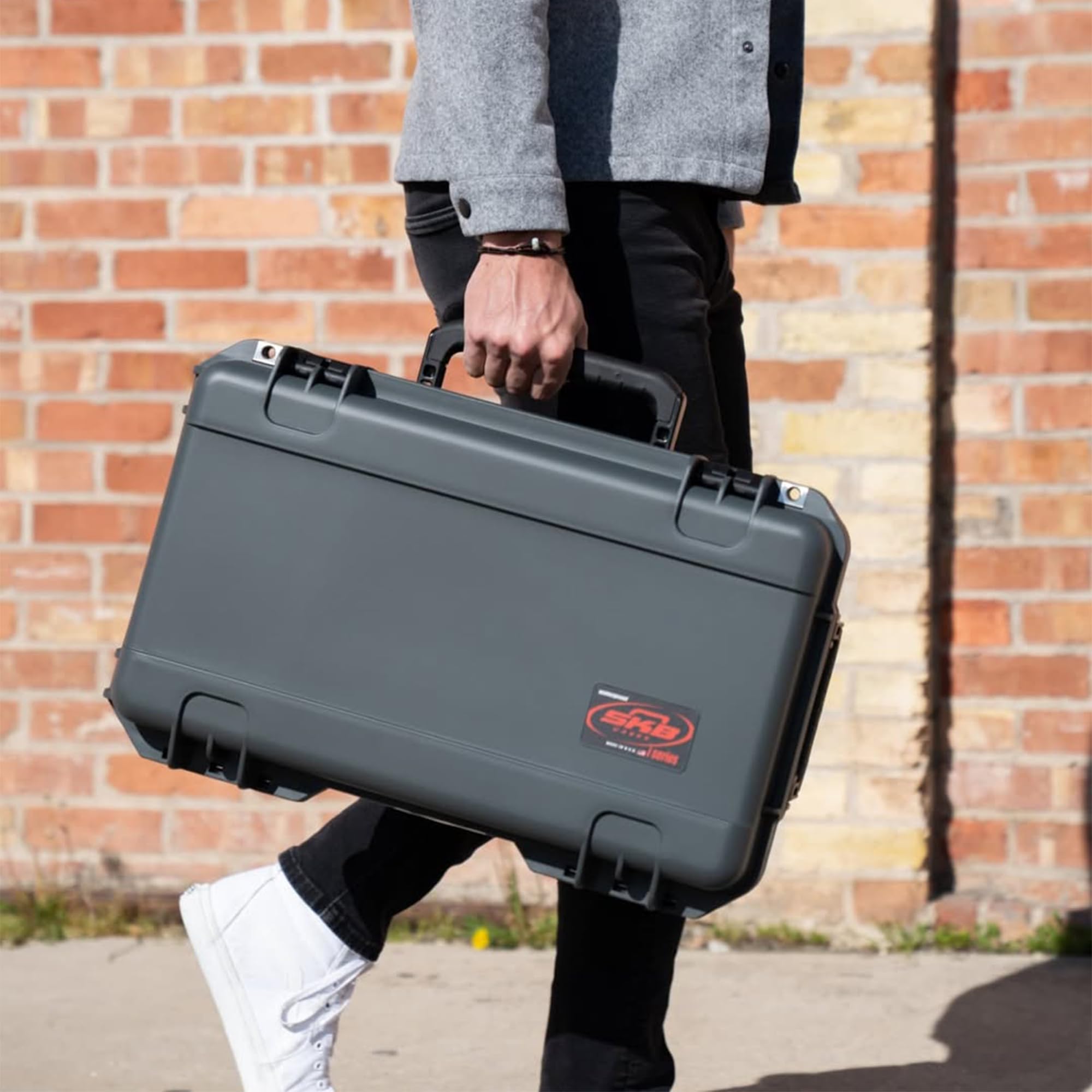 Amazon.com: SKB TSA 2 Locking Latch Kit for iSeries Cases, Travel