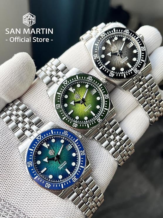San Martin Automatic Dive Watch, Green Dial, 316L Stainless Steel, 37.5mm Case, 200M Water Resistant 9015 Movement, Model SN0148-GX