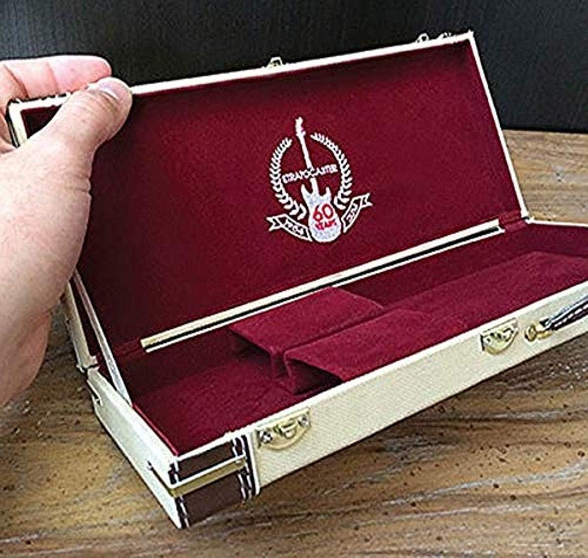 AXE HEAVENLicensed Mini Fender 60th Anniversary Case