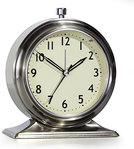 AYRELY® 4-inch Battery Operated Alarm Clock Silent Analog Desk Clocks with Light Vintage Metal Table Clock for Living Room Shelf Bedside Home Decor (Gold)