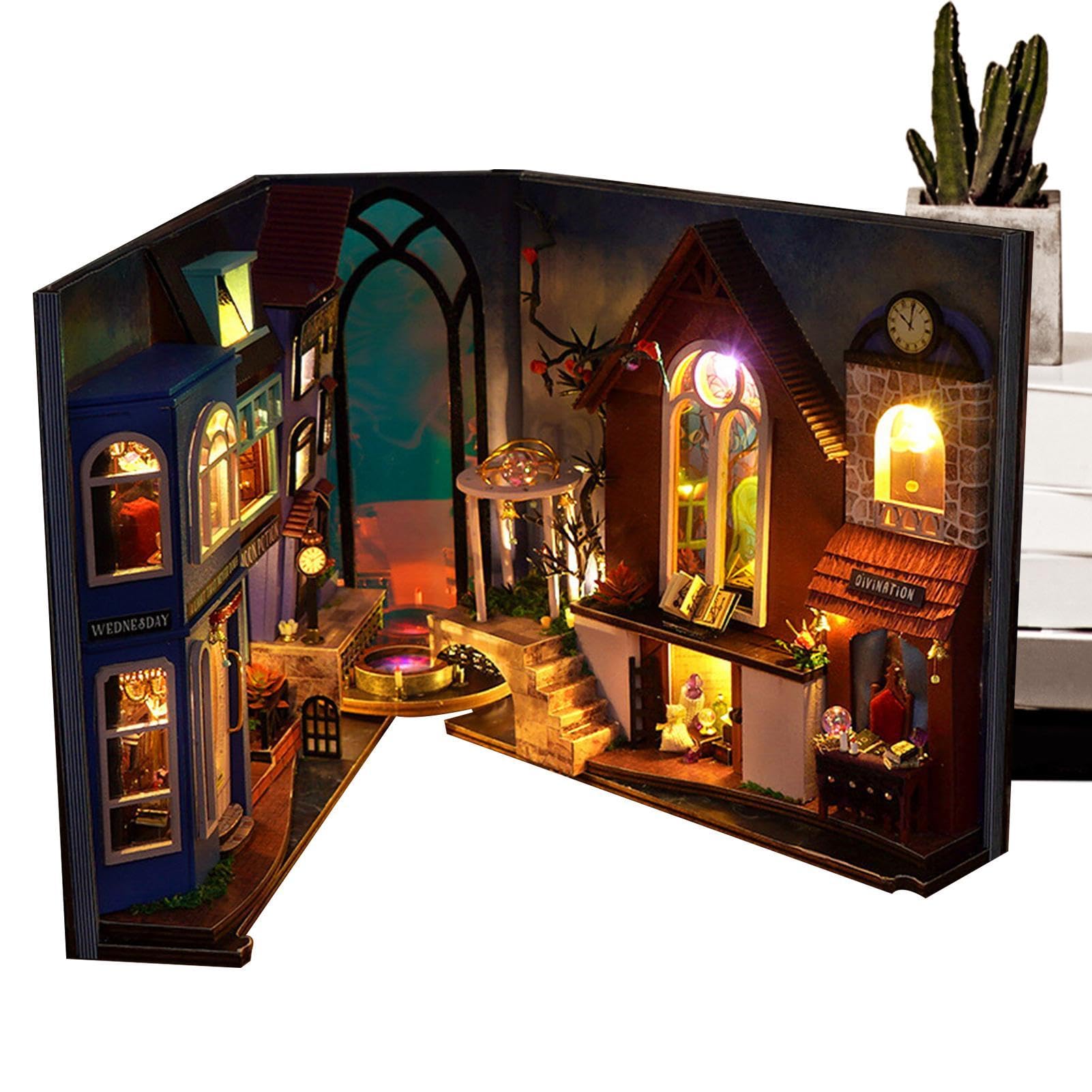 DIY Book Nook Kit, 3D Houten Puzzel Miniatuur Boekensteun Boekenplank Decor met LED Licht, Stofhoes, Book Nook Kits voor Volwassenen Tiener (Toverstaf Winkel