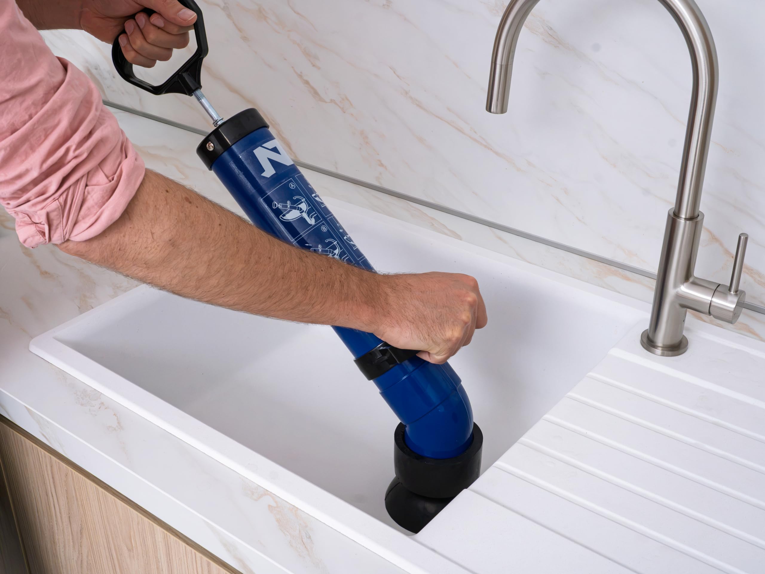 Déboucheur à pression PRO avec 3 embouts – Pompe de débouchage WC, évier, lavabo, douche et canalisation – Déboucheur sanitaire sans produit chimique NOYON & THIEBAULT