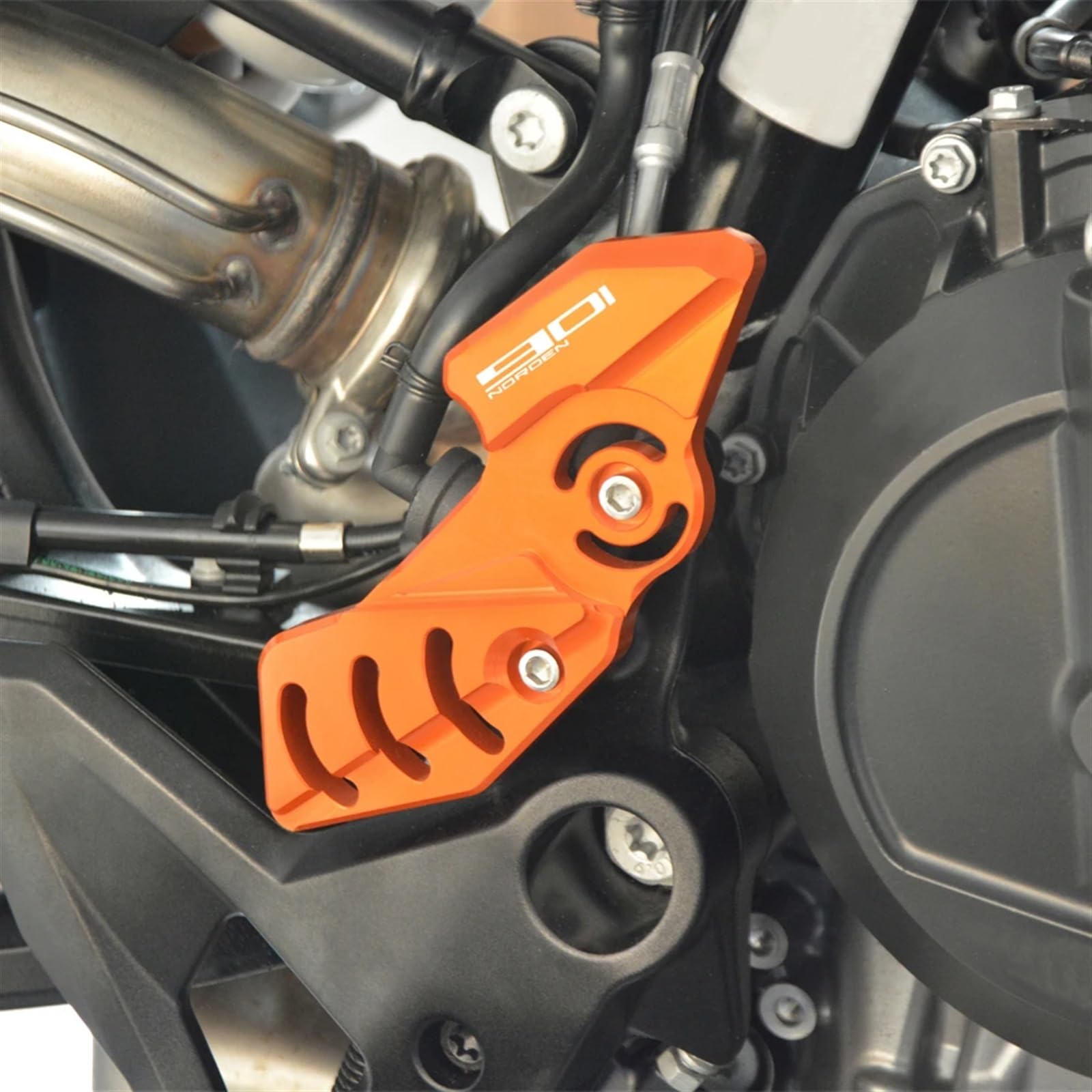 HUISÌ Accessori for motociclette adatti for Husqvarna NORDEN 901 NORDEN901 2022 2023 2024 Protezione for cilindro freno posteriore Protezione tallone(Black)