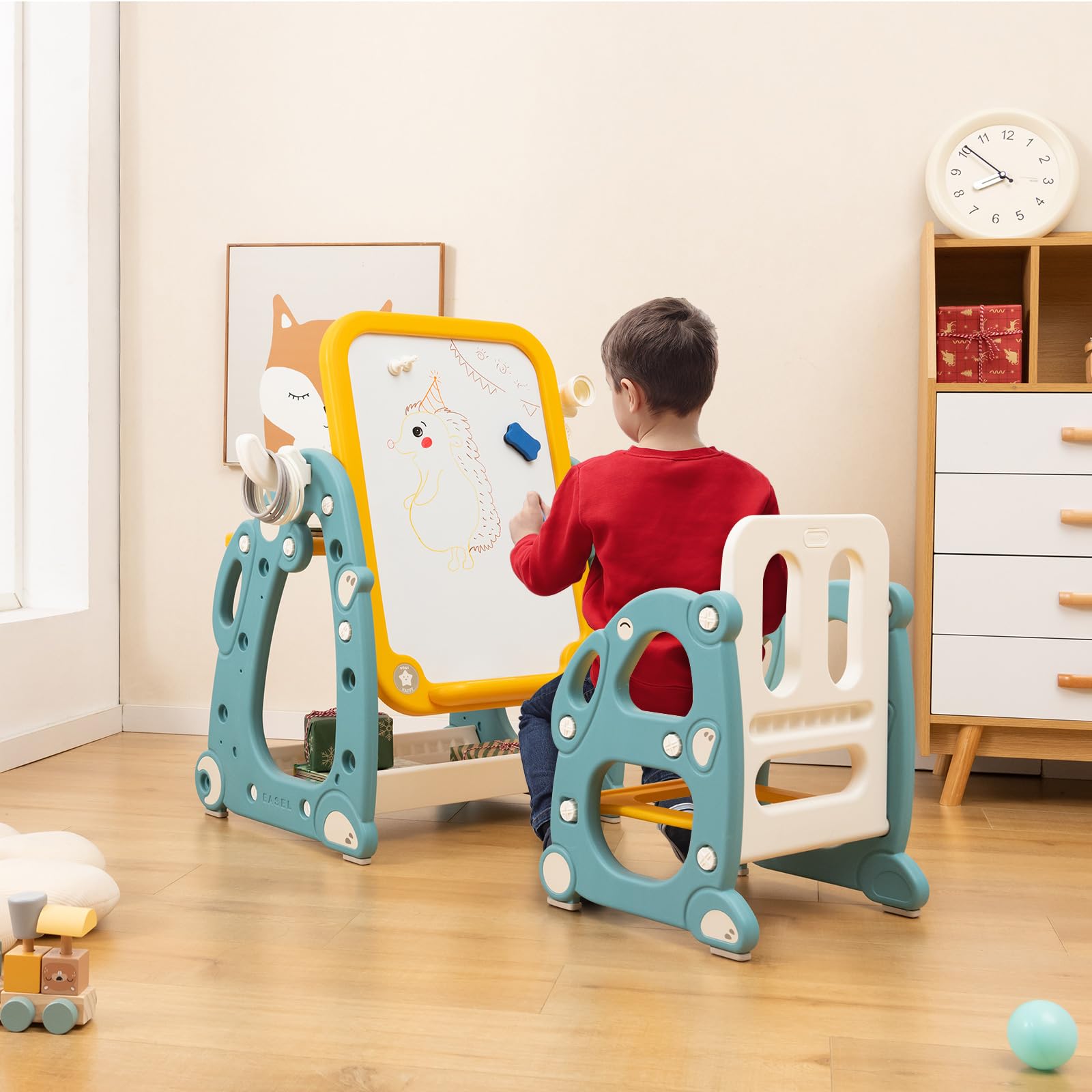 HOMASIS Cavalletto da pittura per bambini con sedia, lavagna per bambini ad altezza regolabile, tavolino multifunzione e salvaspazio, con penne, gomma per lavagne bianche, blu e giallo