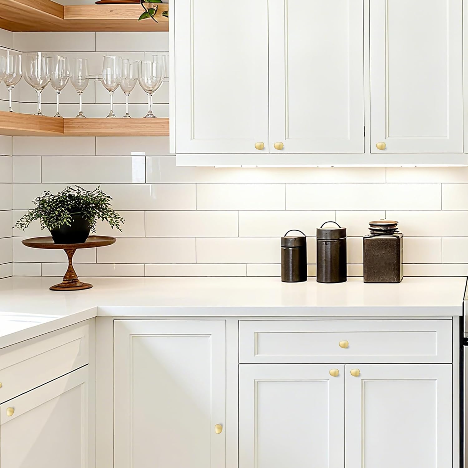 Malimali 20 Pack Brushed Brass Pebble Cabinet Knobs for Dresser Drawers, Gold Cabinet Hardware Knobs for Kitchen Bathroom Cabinets Cupboard Pulls