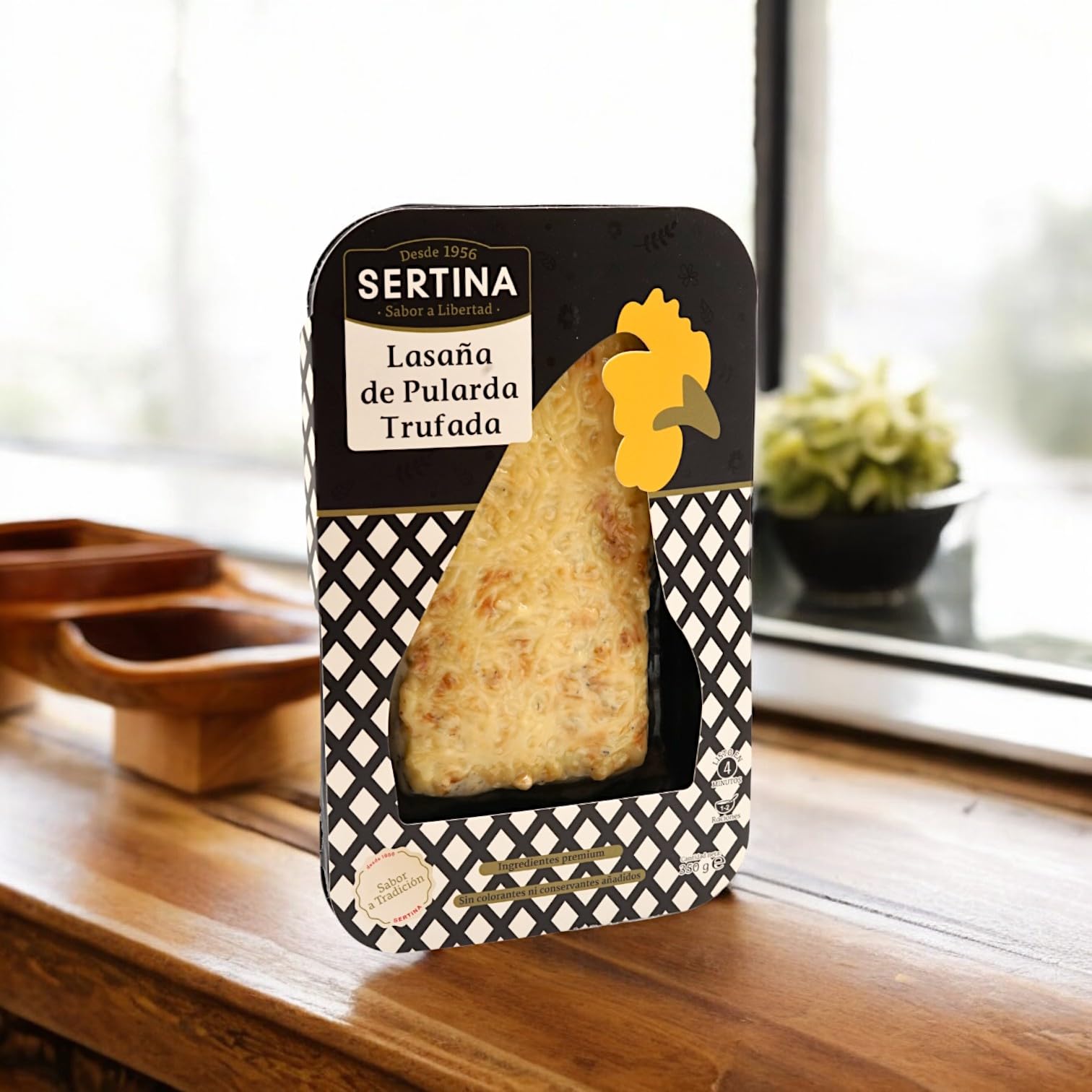 Sertina Lasaña de Pularda Trufada, Pack de 6 x 350 g - Plato Gourmet Listo Para Comer Con Carne de Pularda, Sabor a Trufa, Salsa Bechamel Casera, Totalmente Natural, Sin Conservantes.