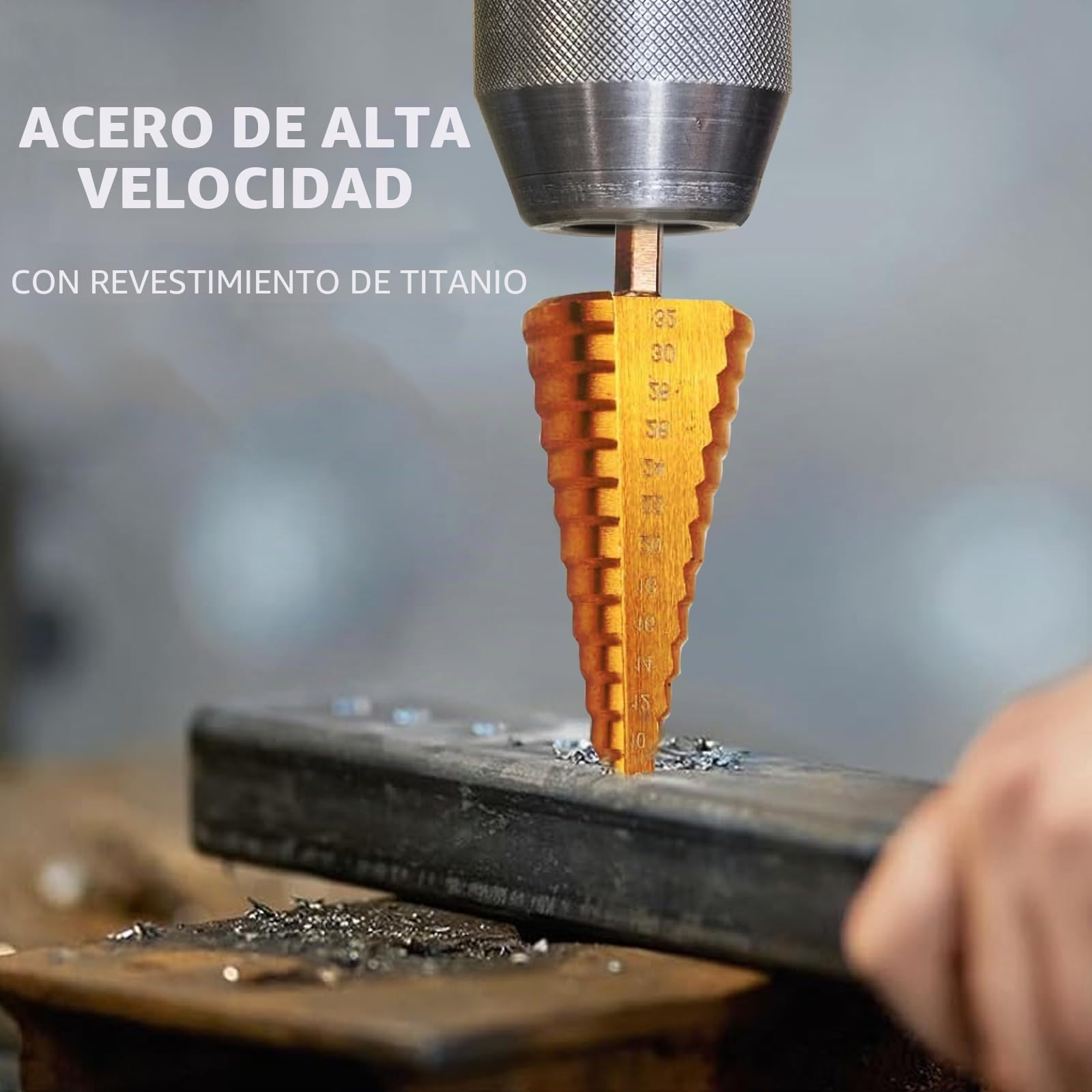 Genossen Broca Escalonada, 5pcs Brocas Cónicas HSS Titanio,（4-12mm, 3-13mm, 4-20mm, 4-32mm, 5-35mm）+1 perforadora central automática, acero de alta velocidad, revestimiento de titanio, para DIY madera