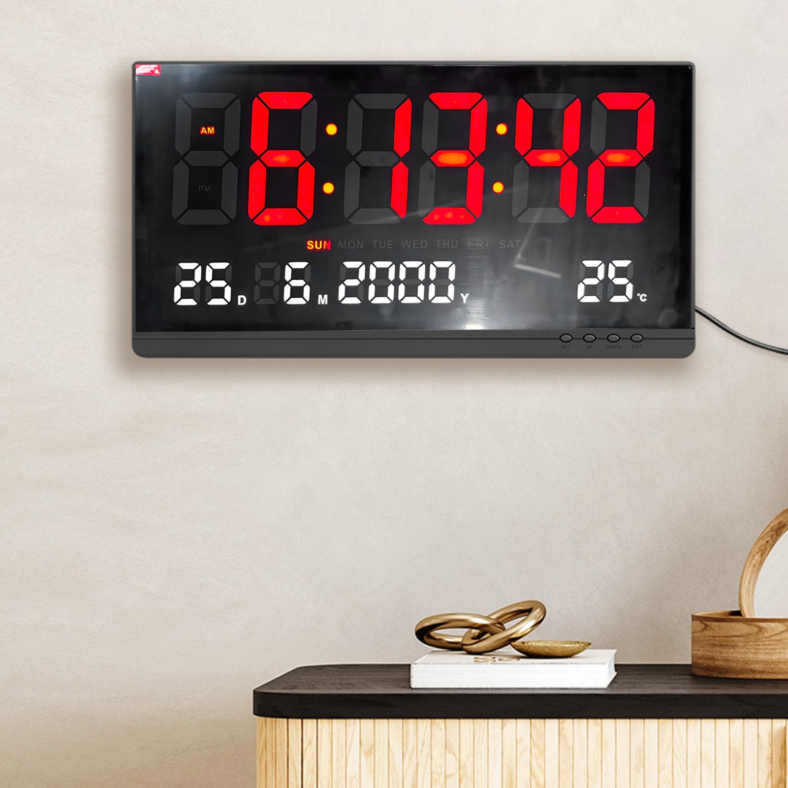 Naroote Orologio Da Parete LED Con Ampio Schermo Calendario Temperatura | 3 Livelli Di Luminosità, Display Extra Large, Formato 12/24H, Data e Giorno, Temp Ambiente, Memoria, Fessure Di Ventilazione