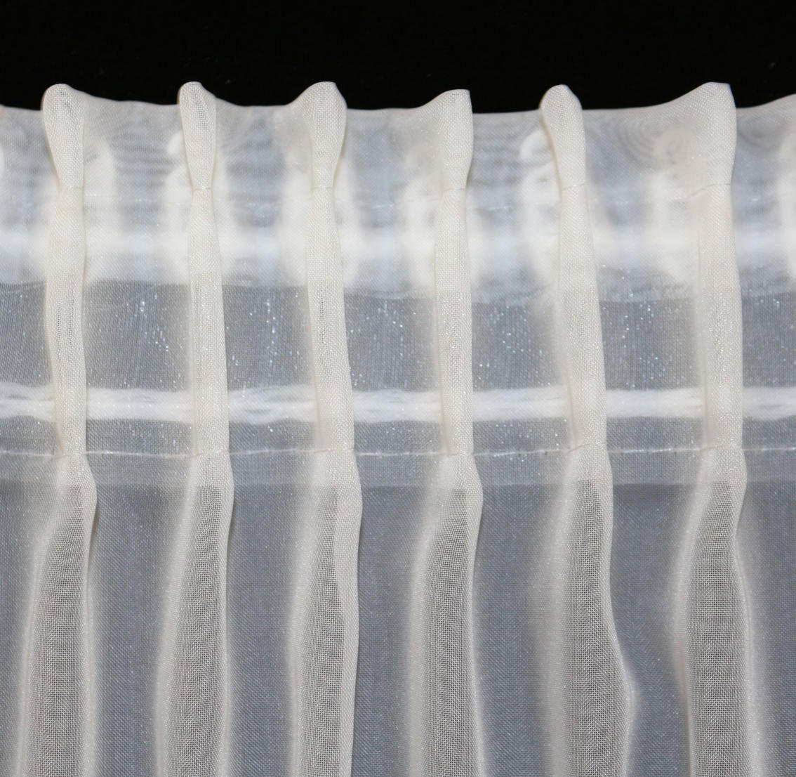 Hochwertige Fertiggardine Voile Store Deko Schal mit Faltenband Bleiband BLEISTIFTBAND 1:2,5/50 mm (größe wählbar), 140 x 450 cm (Höhe x Breite)