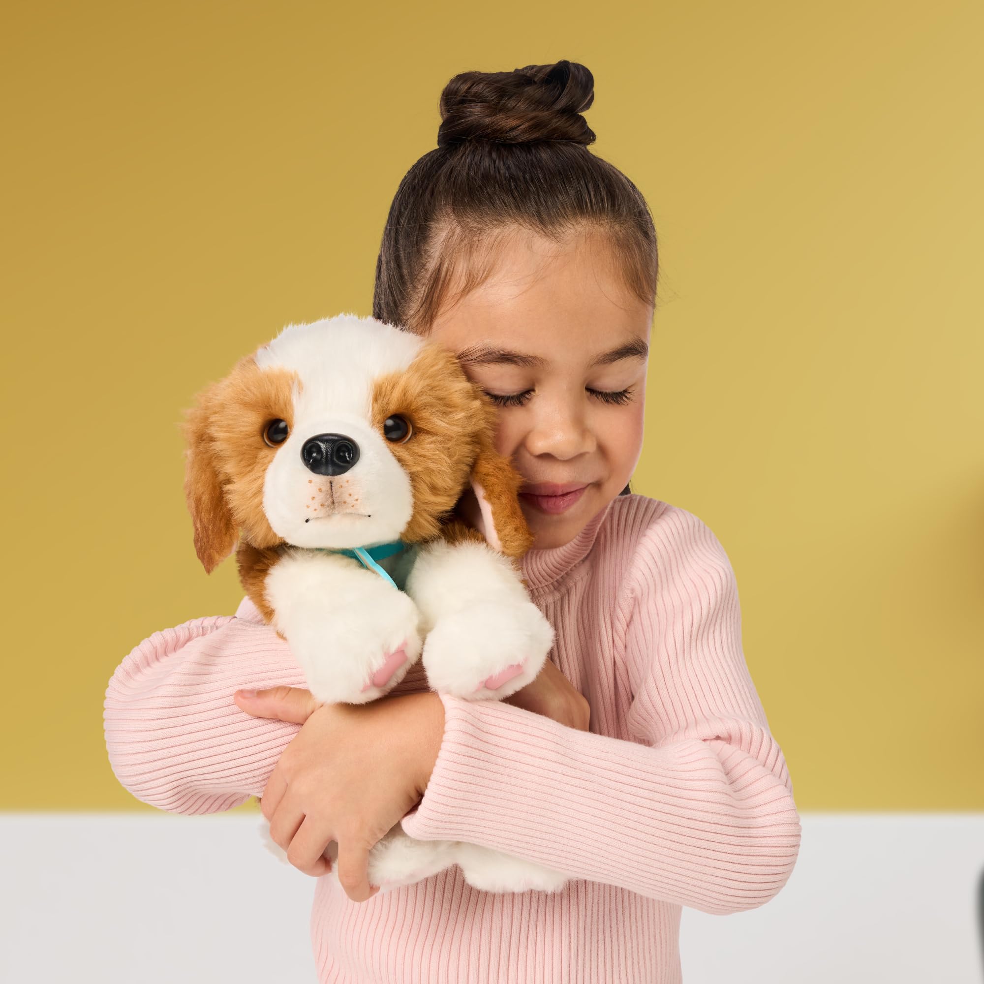 Little Live Pets - My Really Real Puppy, Mascota de Juguete, 50 Sonidos y Reacciones, Cachorro con Pelaje Suave y Ojos Que se Cierran, Transportín y Biberón Incluidos, +4 años, Famosa (LP800000)