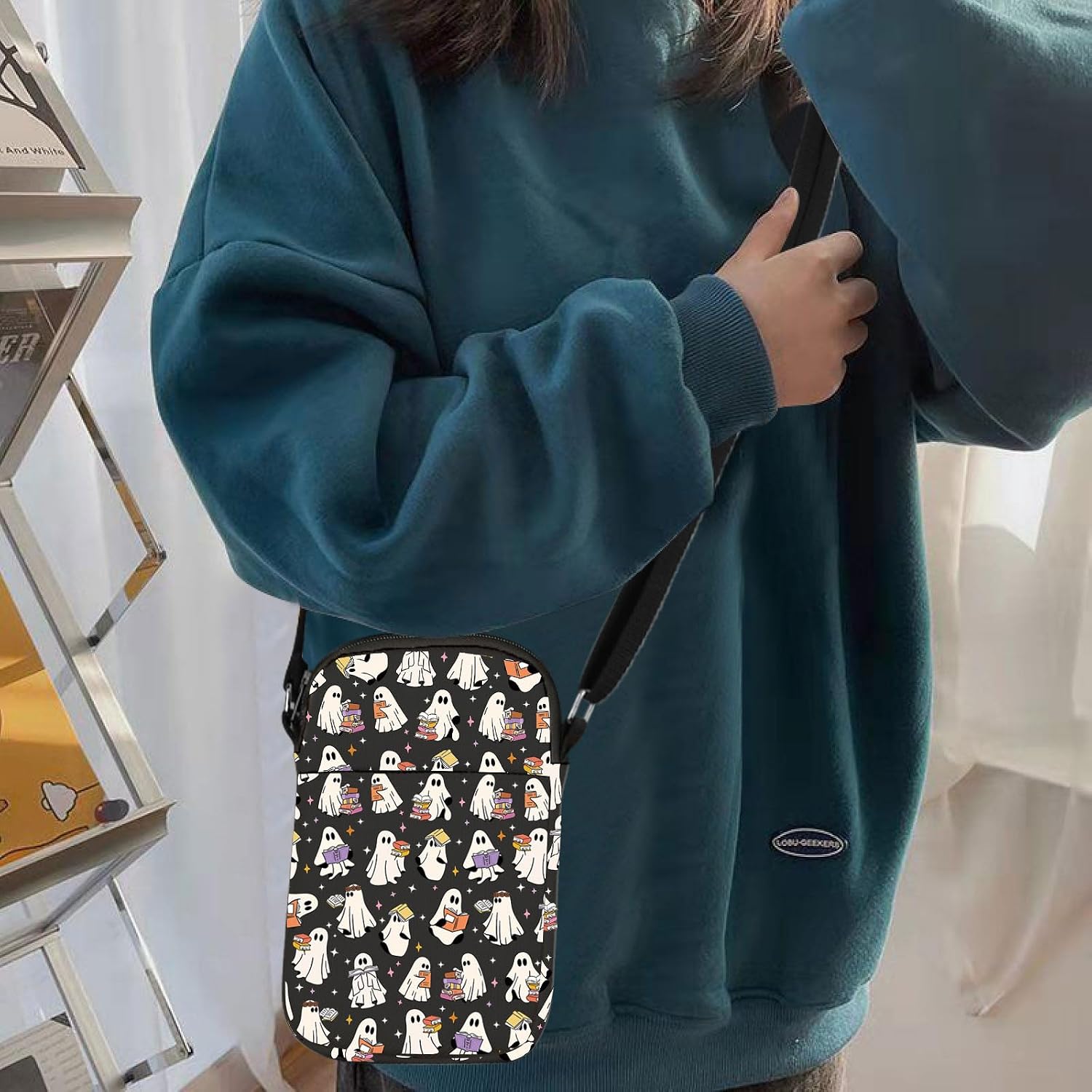 HOLLP Funny Ghost Reading Books Halloween Spooky Book Club Reading Crossbody Bag Spooky Lover Gift for Book Lover image 3