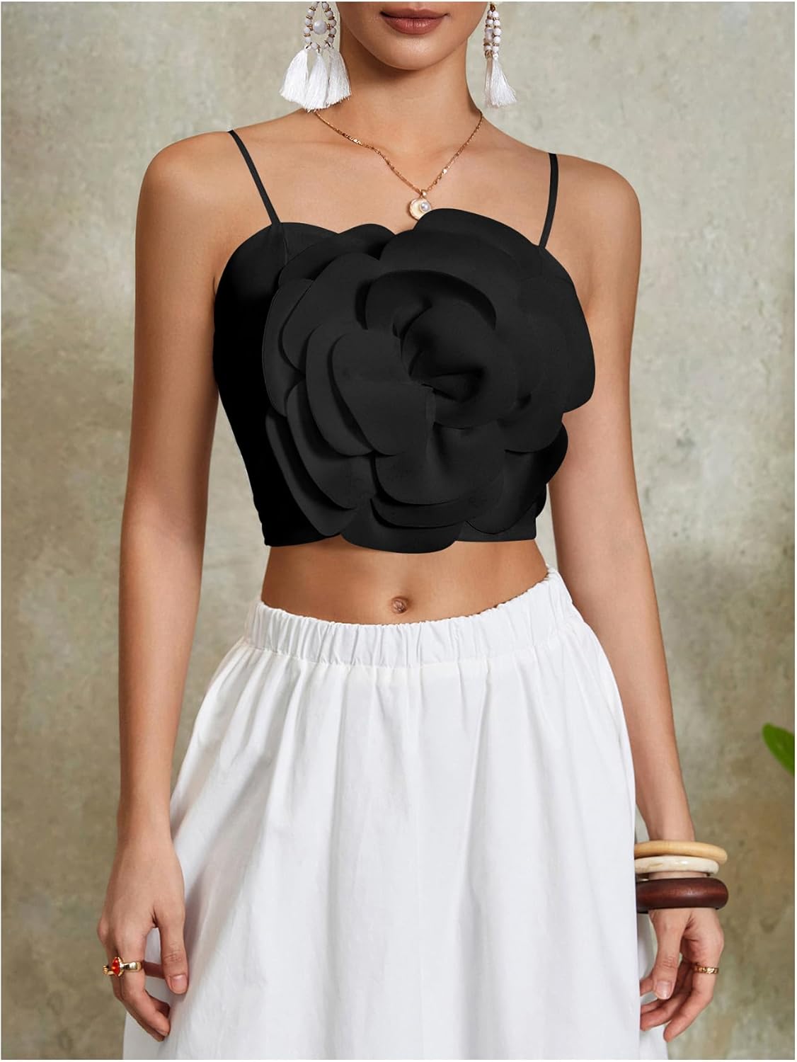 OYOANGLE Women's 3D Floral Cami Crop Tops Sleeveless Backless Summer Going Out Tops Vacation Party Outfits - Image 4