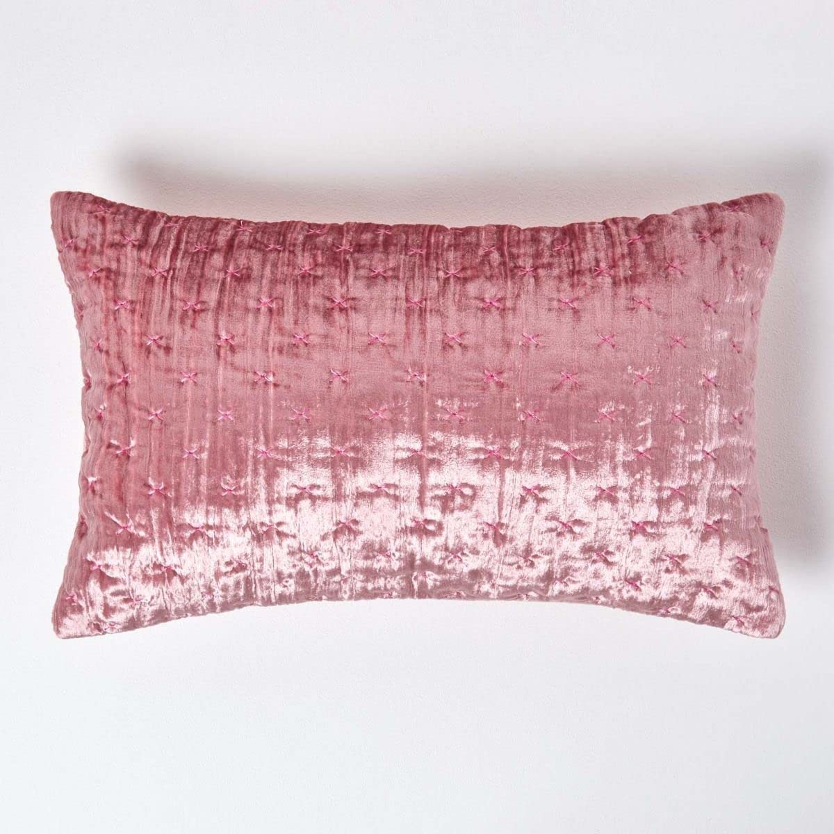 Homescapes Blush Pink Rectangular Crushed Velvet Cushion Cover With Embroidered Design Super Soft Dusky Pink Luxury Decorative Scatter Cushion 30 X 50Cm Throw Pillow For Sofa Or Bed With Zip Closure