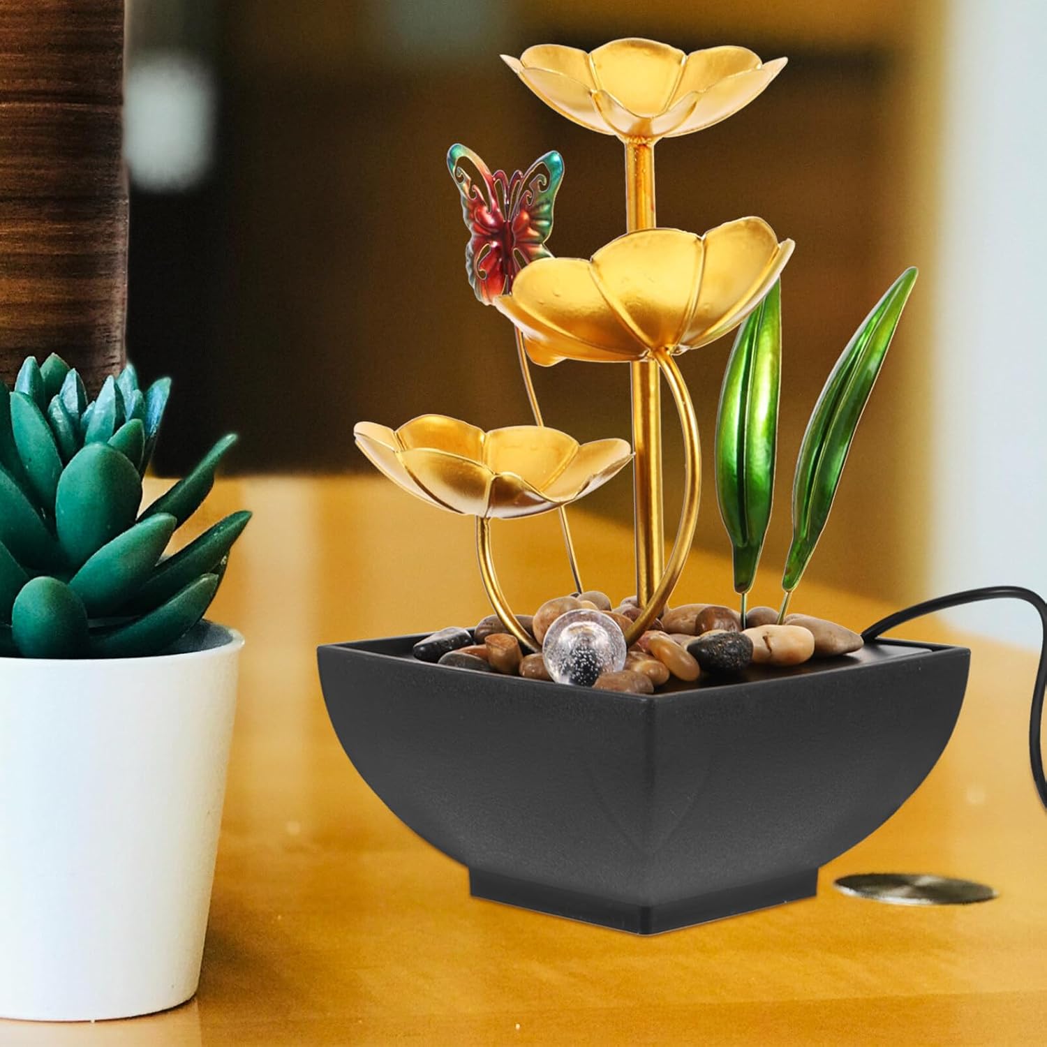 Unomor Tabletop Fountain Waterfall Ornament Elegant Indoor Water Feature Lotus Leaf Design for Office Decor and Relaxation USB Powered for Peaceful Ambiance