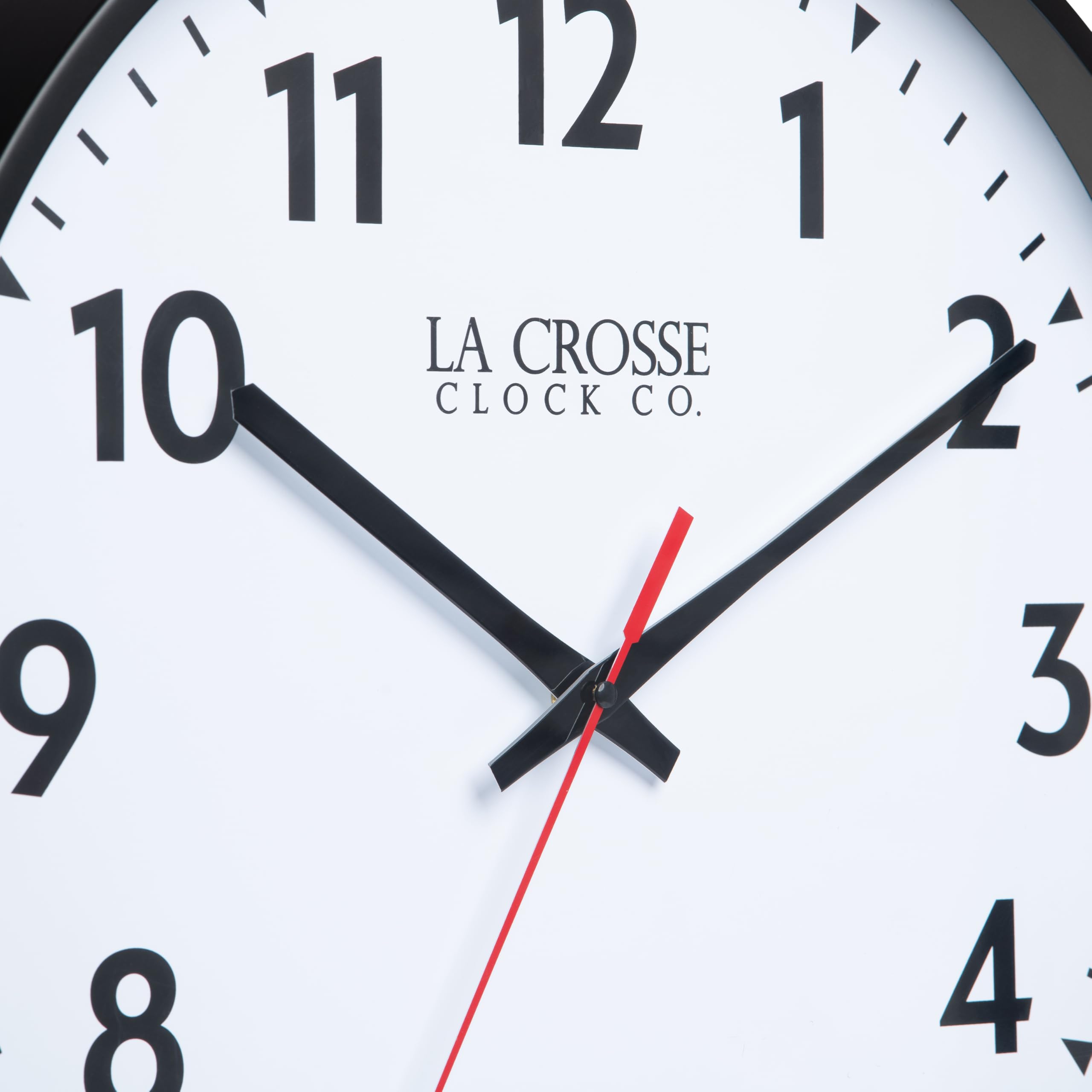Amazon.com: La Crosse Clock 404-3048-INT 19-inch Commercial Silent