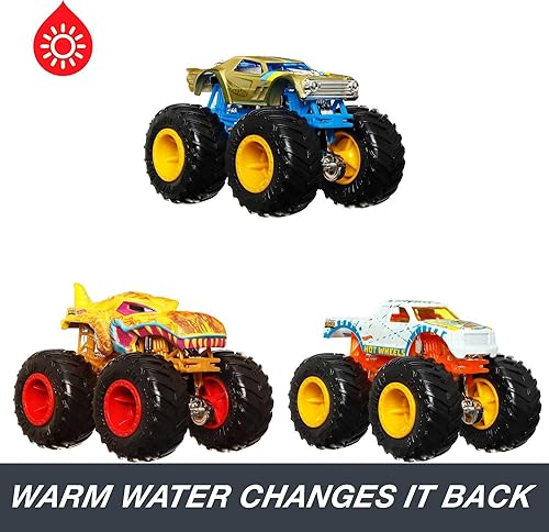 Miniatura 3 de Hot Wheels Monster Trucks - Cambios de color 164, paquete de 3 camiones de juguete que cambian las decoraciones en agua fría helada y cambian de