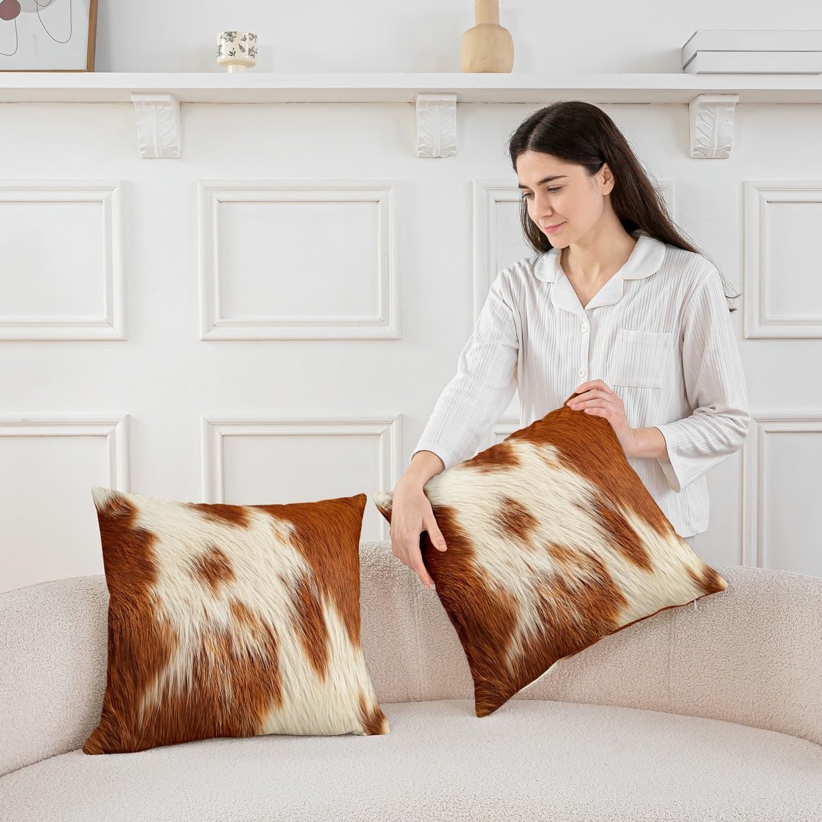 Pack of 4 Cowhide Throw Pillow Covers 20x20 Western Farm Animal Fur Pillow Covers Brown Beige Brown Cow Print Cushion Covers For Kids Boys Girls Teens Rustic Farmhouse Cow Accent Pillow Cases