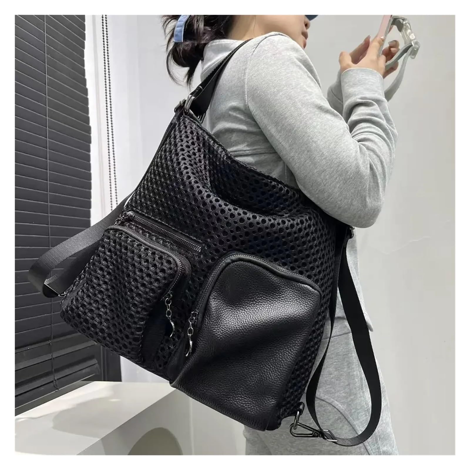 Zaino da donna alla moda in rete di nylon cucito con grande capacità, tasche multiple casual, borsa a tracolla leggera