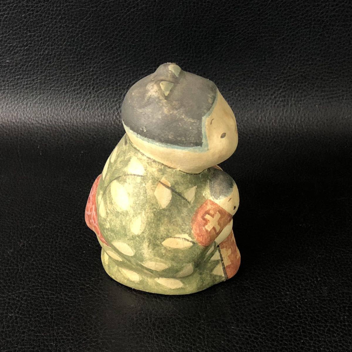 Amazon | 郷土玩具 みよろ人形 三四呂人形 人形持ち 人形抱く少女 民芸