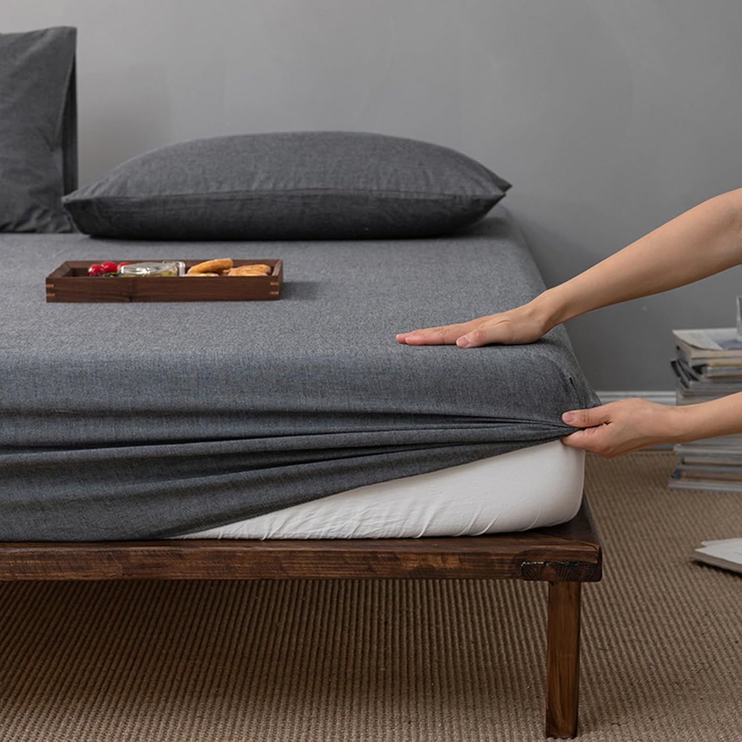 真作/宮原明良/鷹図/桐太巻二重箱付/布袋屋掛軸HG-600