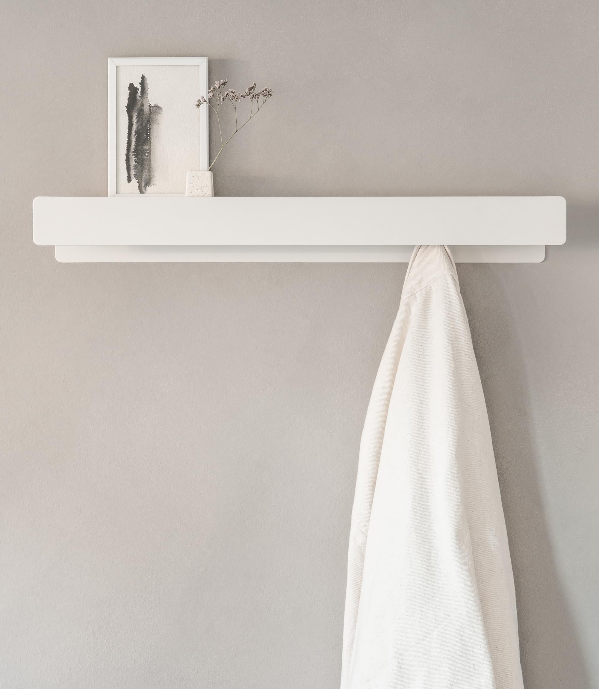 Kazai. Perchero de Pared 'Kian' | Moderno con Ganchos para Colgar Ocultos y Estante | Colgador de Pared de Diseño en Metal | Percheros para Puerta y Recibidores de Entrada | Blanco
