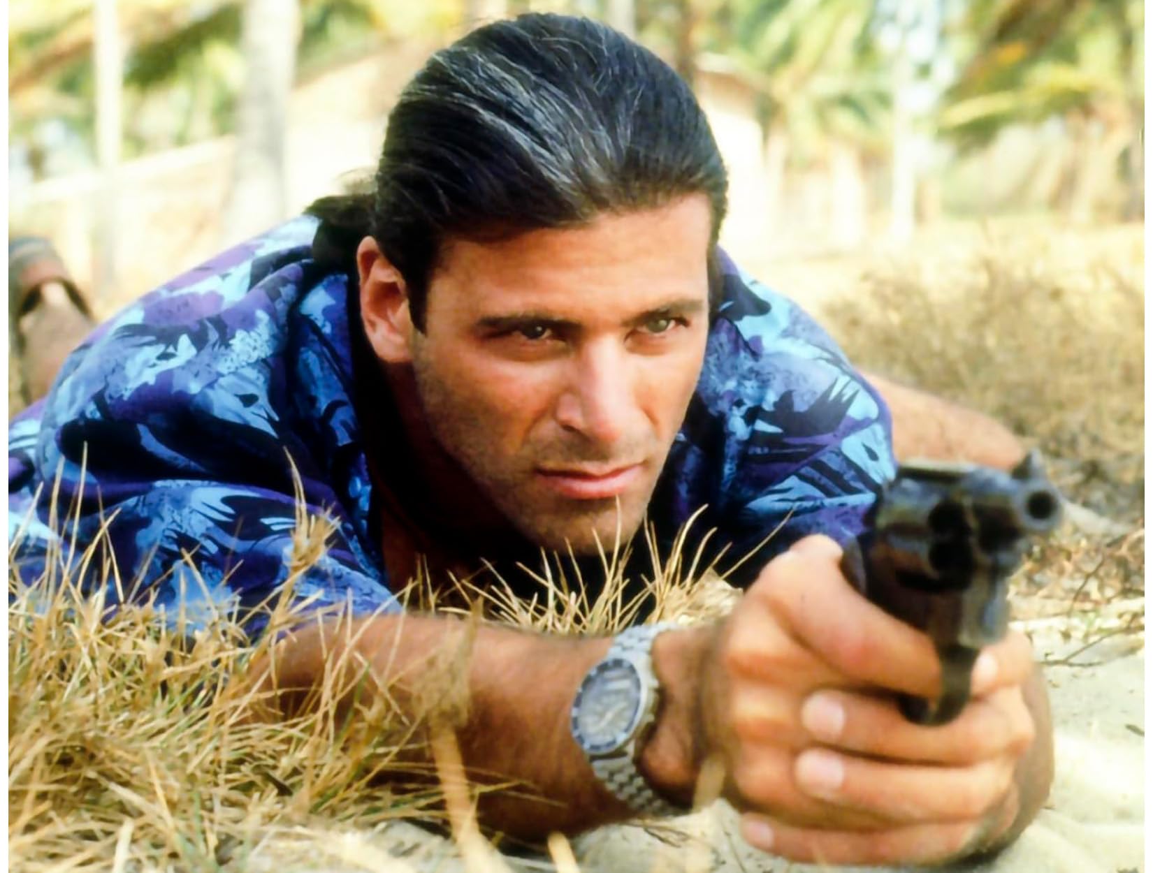 Tropical Heat – Gesamtedition (Alle 3 Staffeln & Spielfilm) Preisgekrönte Abenteuerserie mit Action, Retro und Urlaubs-Feeling (Pidax Serien-Klassiker) [12 DVDs]