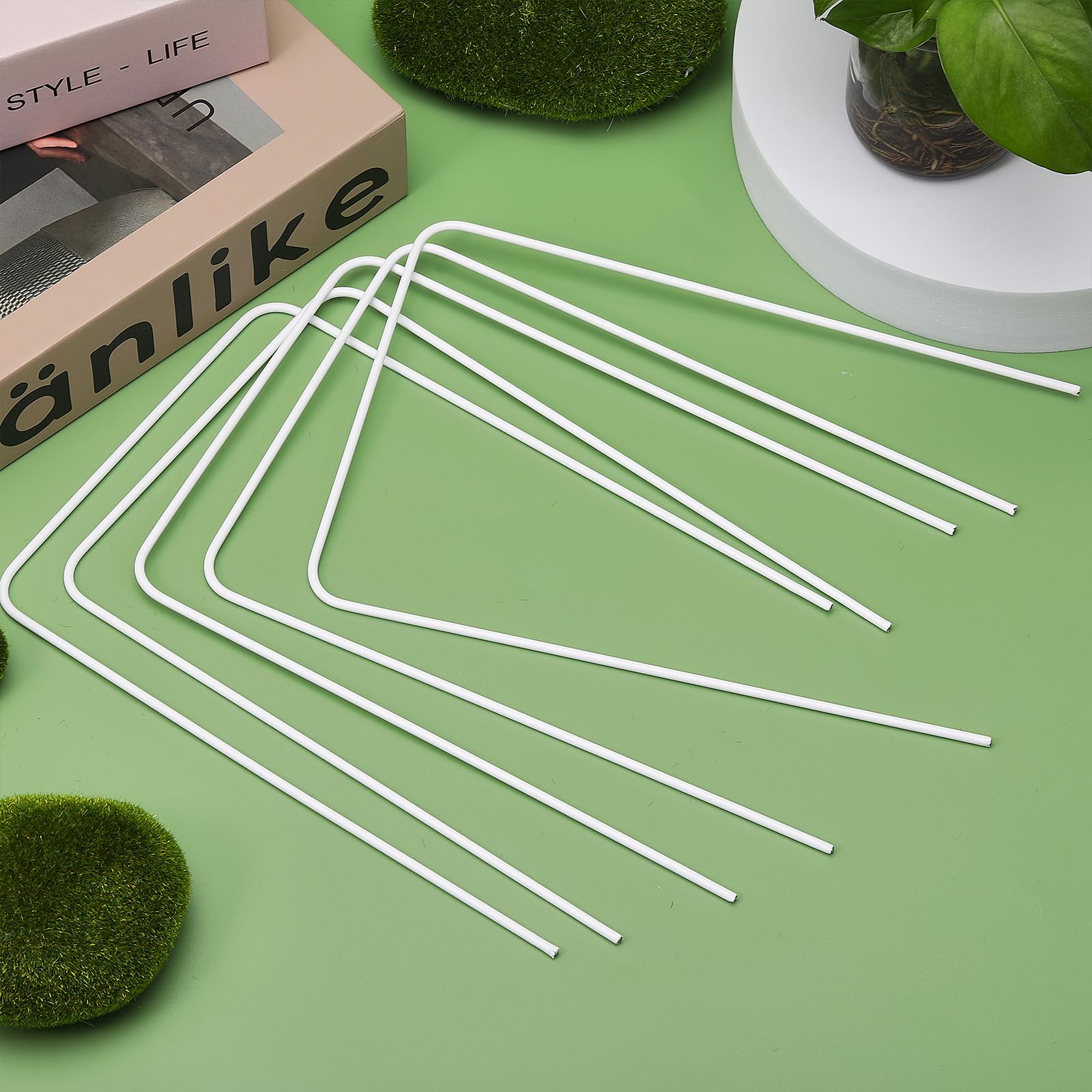 BESTonZON 4 Pièces Moule À Crème Glacée De Dessin Animé Moules À Glace En Silicone Moules À