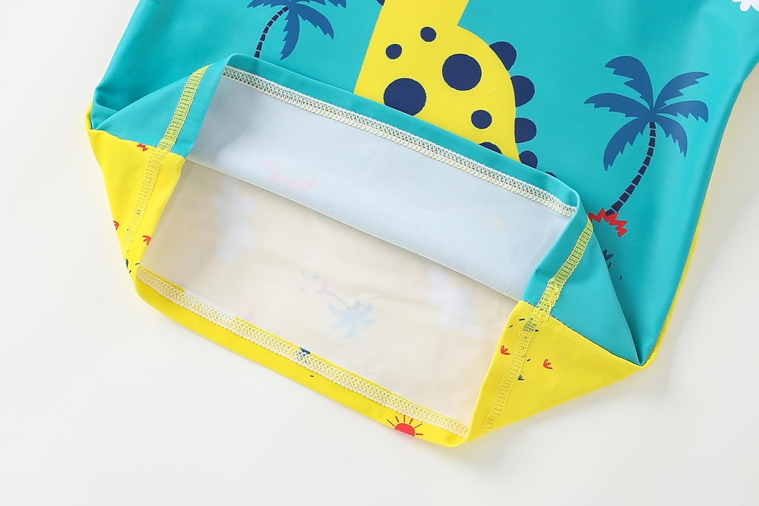 AIWUHE Toddler Boys Swimsuit Set Rash Guard Boys' Swimwear Two Piece Bathing Suit and Swim Trunk with Hat UPF 50+ 3-8Y - Image 8