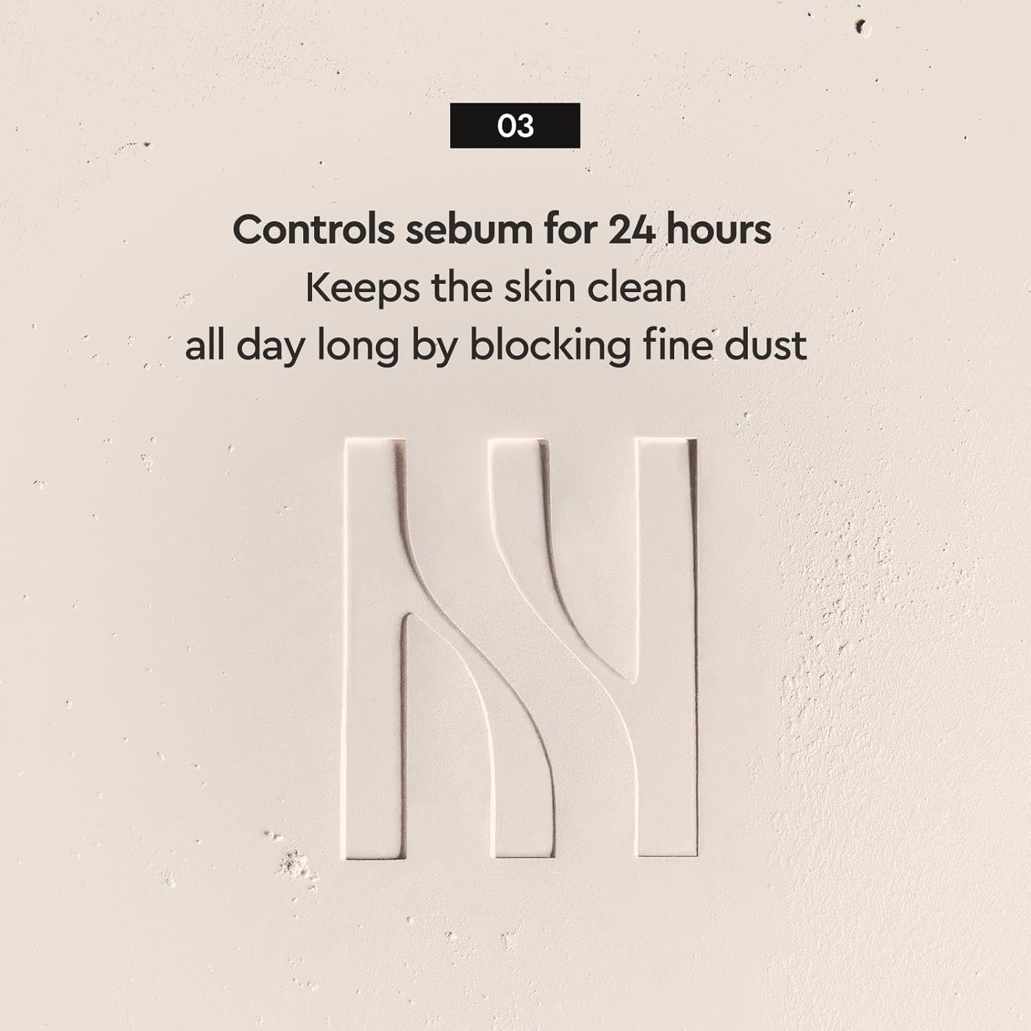 HERA Airy Blurring Powdered Primer for Poreless & Long-Lasting Korean Makeup | Moisturizing Powder from Cream for All Skin Types, Travel-Friendly Design, Smoothing and Oil Absorbing, 0.29 Oz (8.5g)