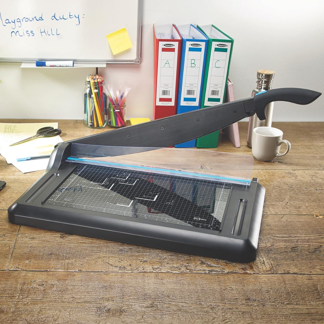 Avery España GUA3 Guillotina de palanca para oficina, tamaño A3, luz de corte 420mm, capacidad hasta 15 hojas, garantía 5 años